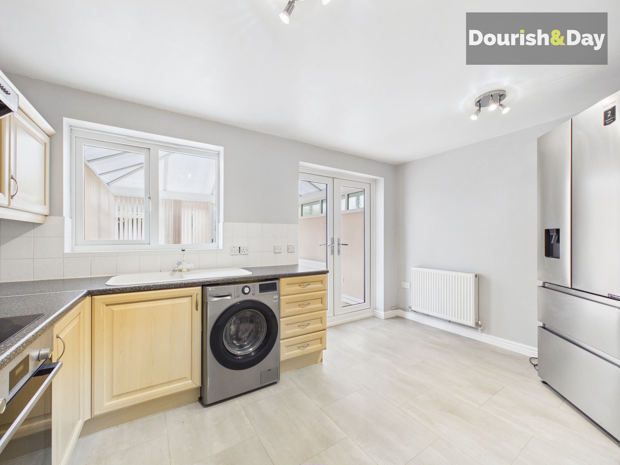 3 bed semi-detached house for sale in Ludgrove Way, Stafford, ST17 - Property Image 8
