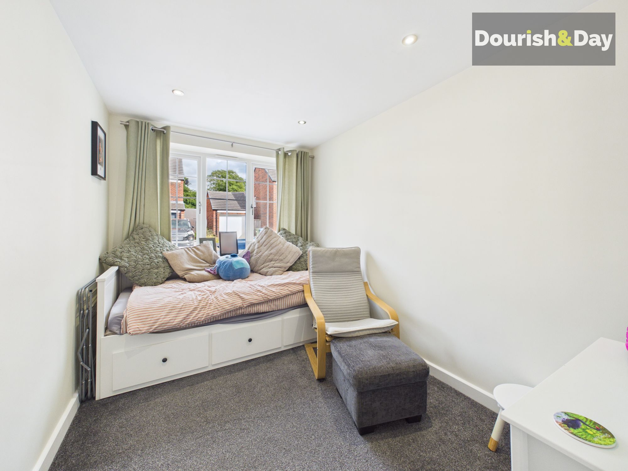 3 bed detached house for sale in Macbeth Close, Penkridge, ST19 - Property Image 7