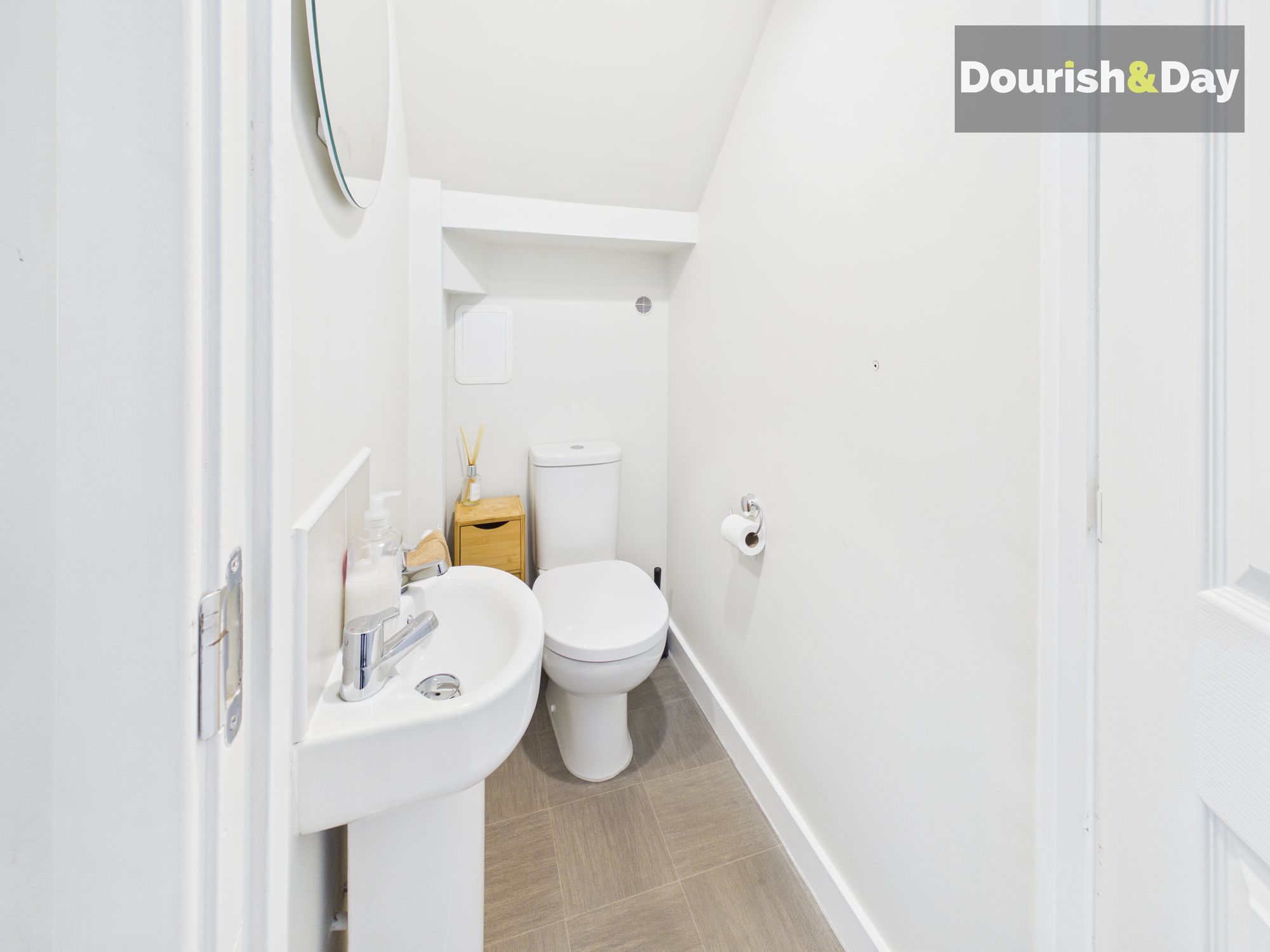 3 bed detached house for sale in Macbeth Close, Penkridge, ST19 - Property Image 8