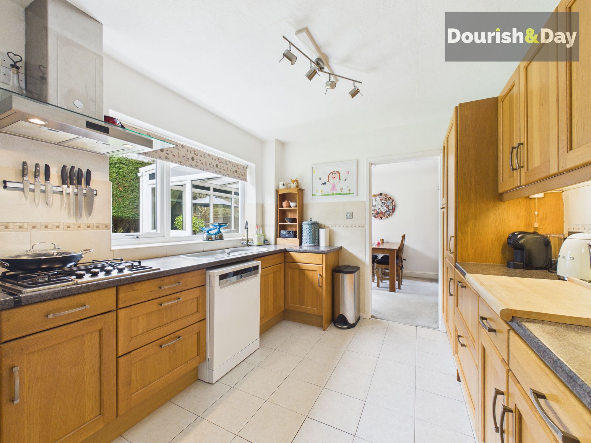 4 bed detached house for sale in Berrisford Close, Market Drayton, TF9 - Property Image 3