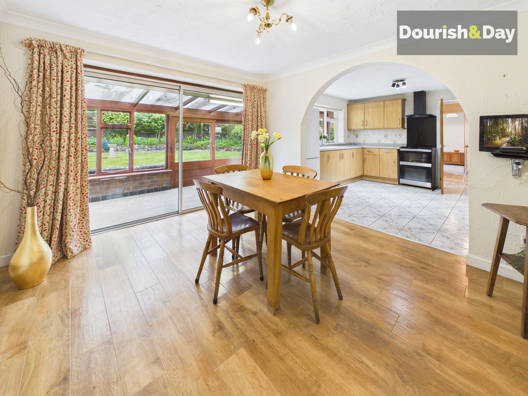 3 bed detached bungalow for sale in Kestrel Drive, Loggerheads, TF9  - Property Image 2
