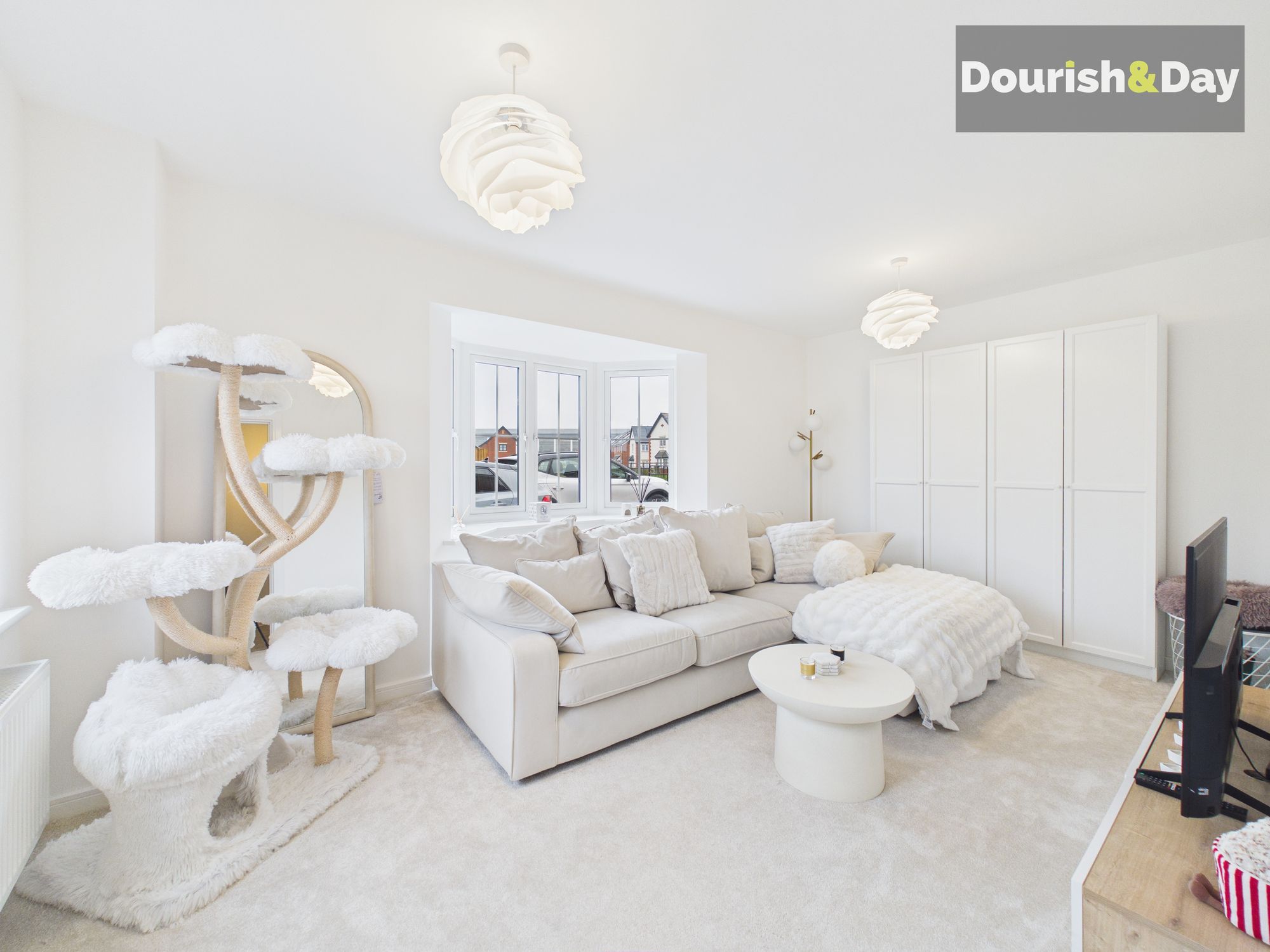 3 bed detached house for sale in Hornbeam Way, Stafford, ST17 - Property Image 2