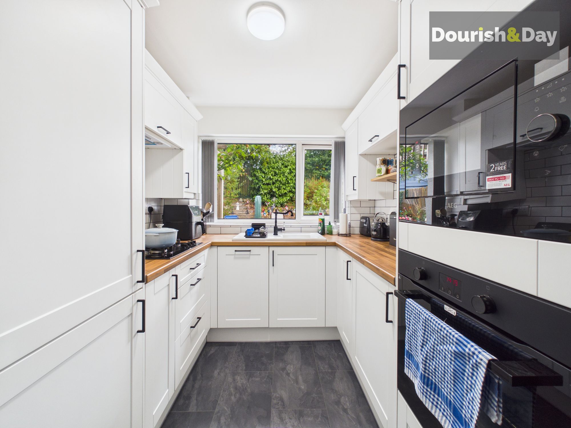 3 bed semi-detached house for sale in Kestrel Close, Stafford, ST17  - Property Image 3