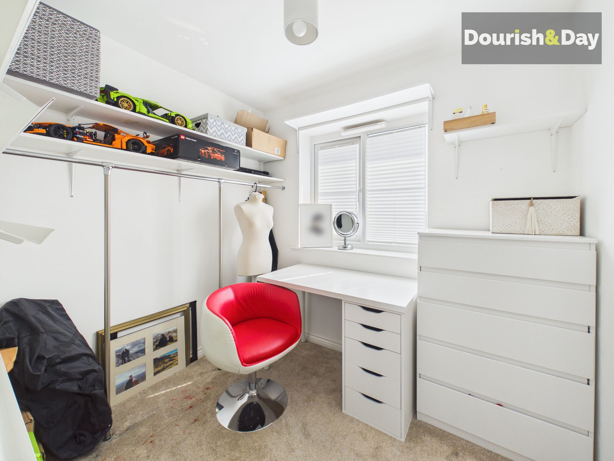 4 bed detached house for sale in Paterson Drive, Stafford, ST16 - Property Image 11