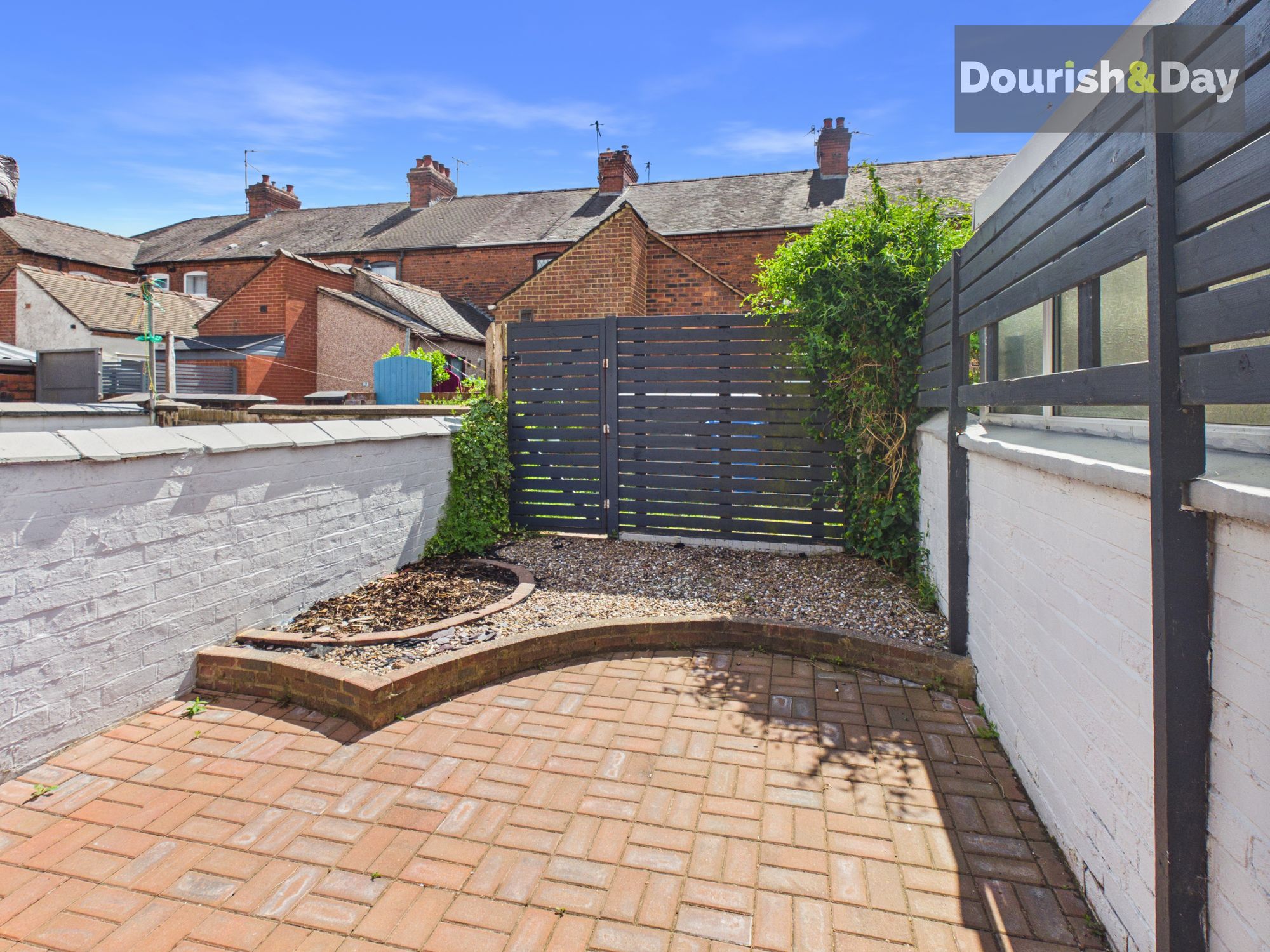 2 bed terraced house for sale in Albany Road, Stoke-On-Trent, ST4 - Property Image 4