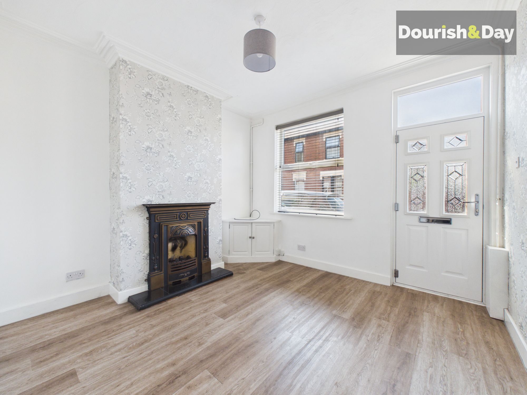 2 bed terraced house for sale in Albany Road, Stoke-On-Trent, ST4 - Property Image 2