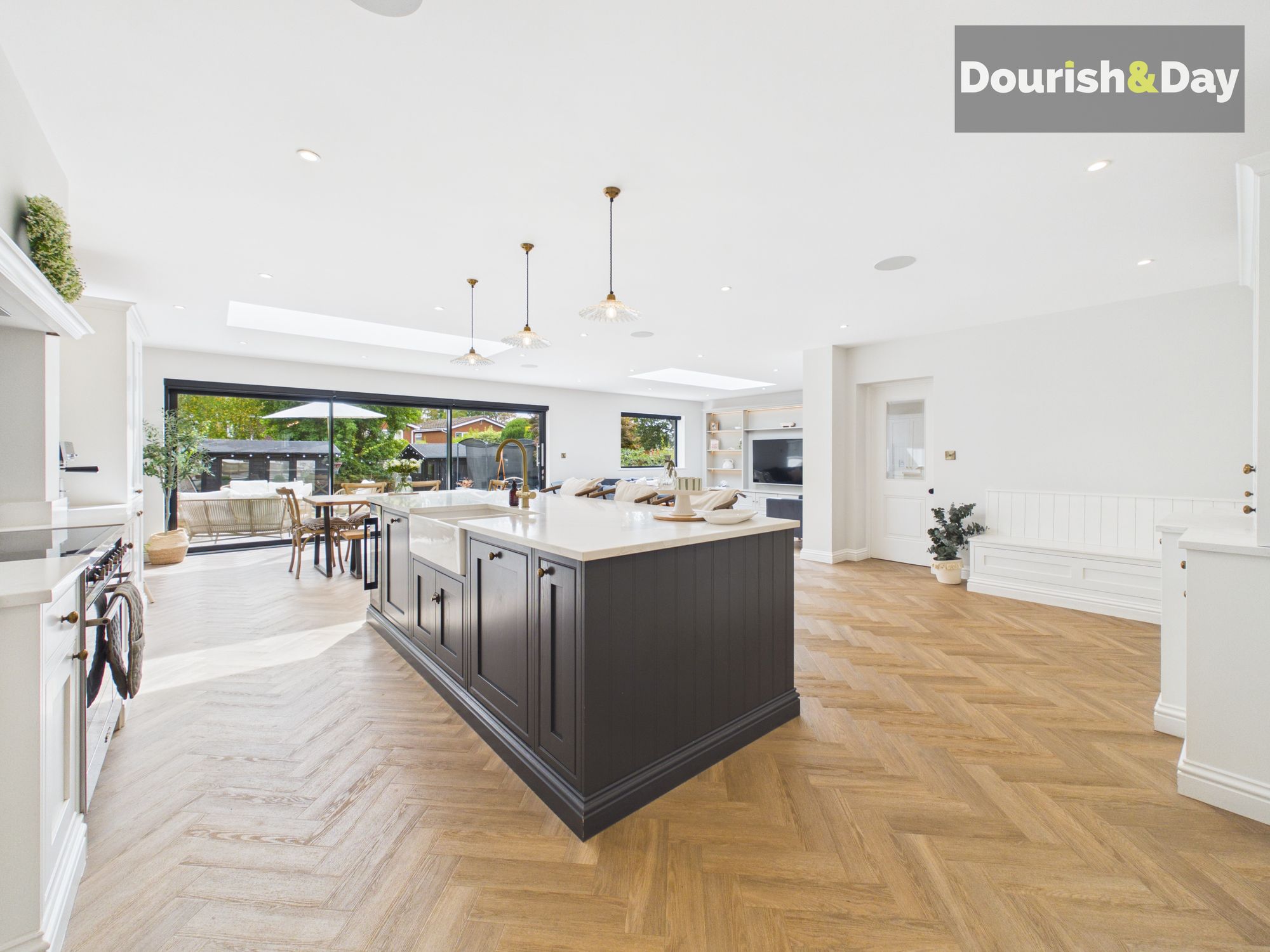 4 bed detached house for sale in Dartmouth Avenue, Cannock, WS11 - Property Image 2