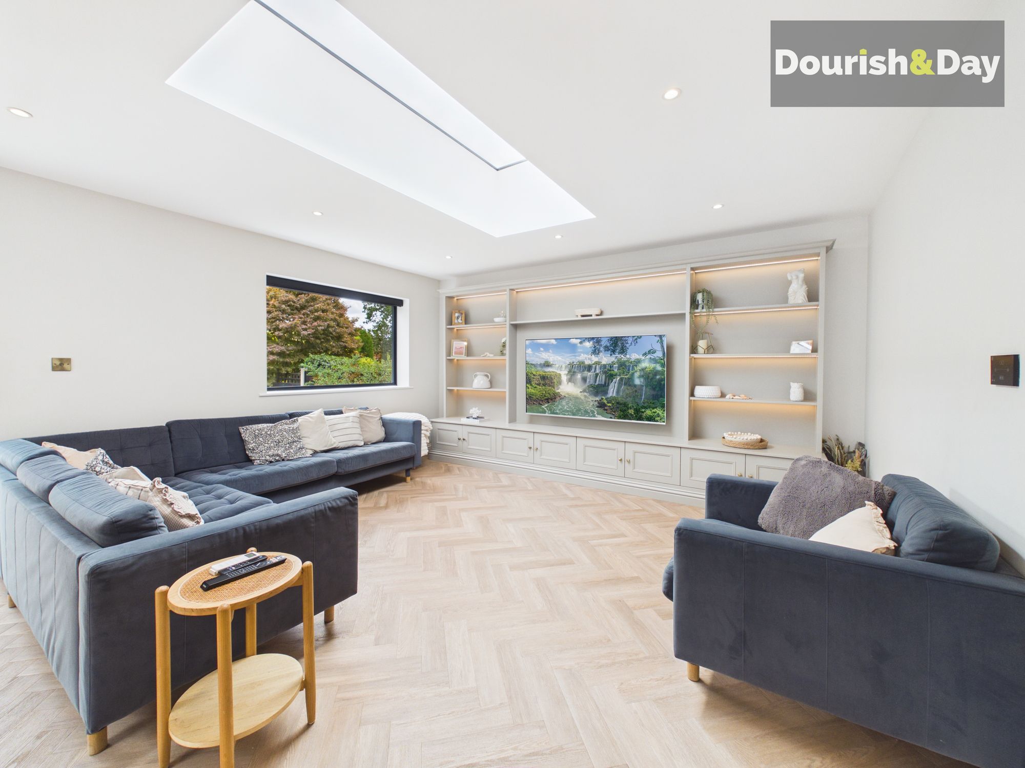 4 bed detached house for sale in Dartmouth Avenue, Cannock, WS11 - Property Image 6
