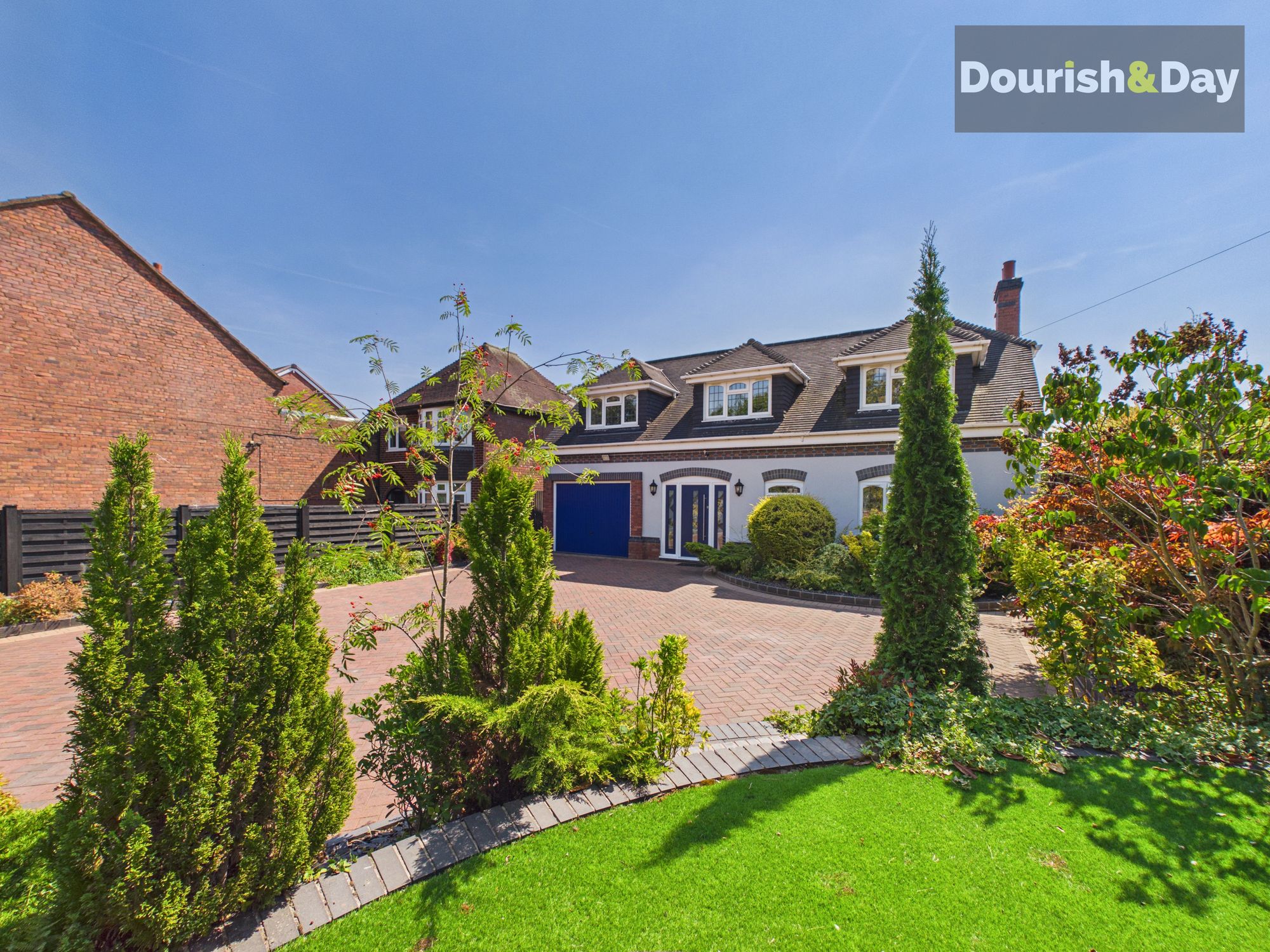 4 bed detached house for sale in Long Lane, Essington, WV11 - Property Image 6