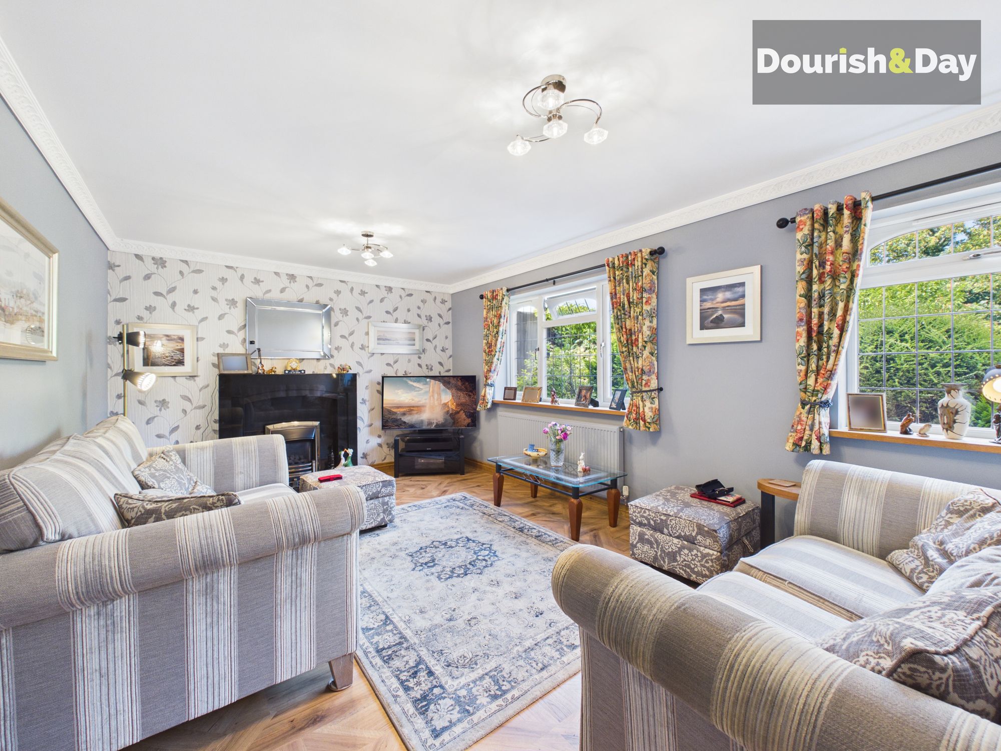 4 bed detached house for sale in Long Lane, Essington, WV11 - Property Image 10