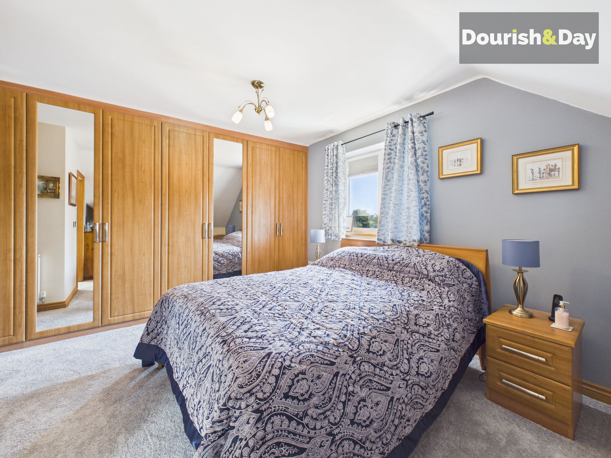 4 bed detached house for sale in Long Lane, Essington, WV11 - Property Image 20