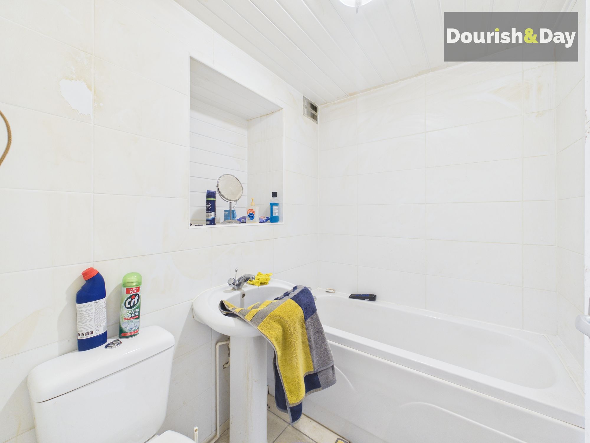 1 bed ground floor flat for sale in Greensome Lane, Stafford, ST16 - Property Image 6