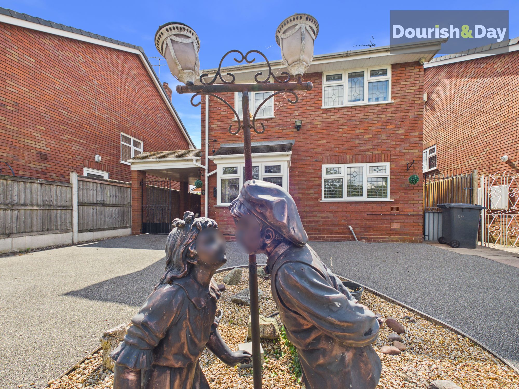 4 bed detached house for sale in Bartlett Close, Penkridge, ST19 - Property Image 18