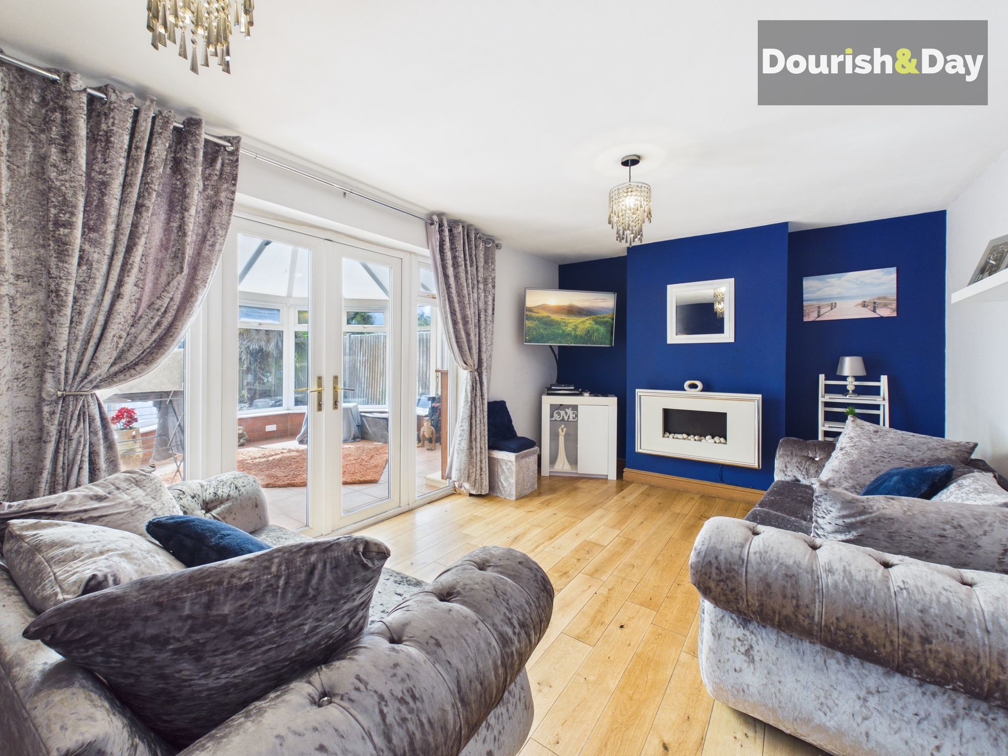 4 bed detached house for sale in Bartlett Close, Penkridge, ST19 - Property Image 2