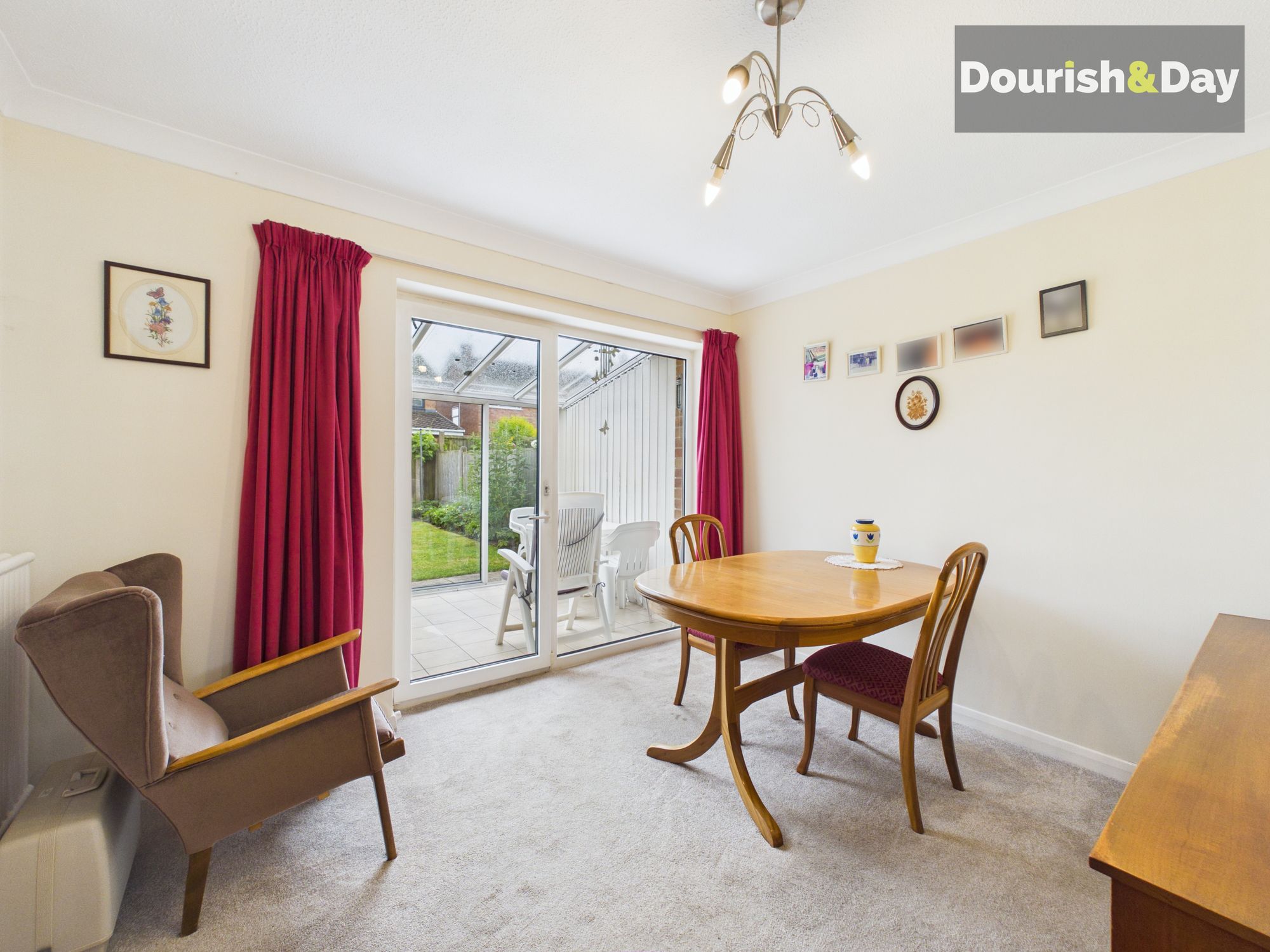 4 bed detached house for sale in Aldbury Close, Stafford, ST16 - Property Image 8