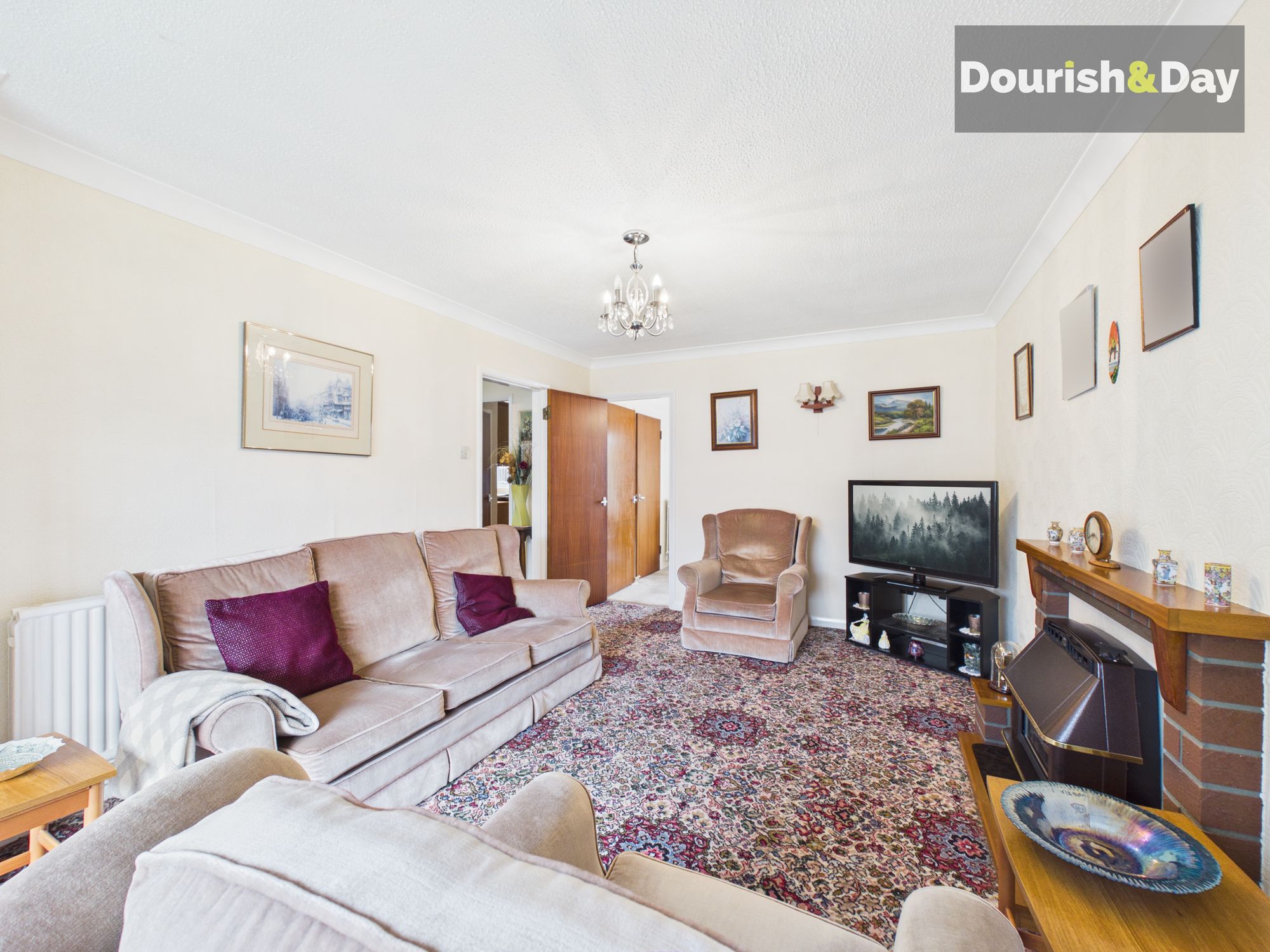 4 bed detached house for sale in Aldbury Close, Stafford, ST16 - Property Image 9