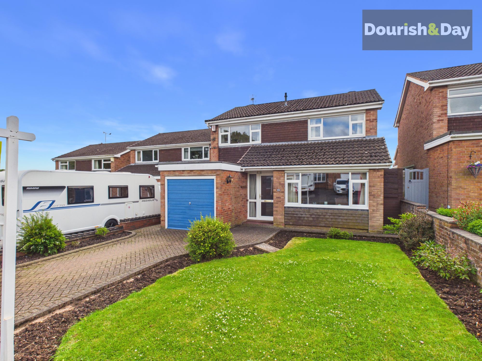 4 bed detached house for sale in Aldbury Close, Stafford, ST16 - Property Image 16