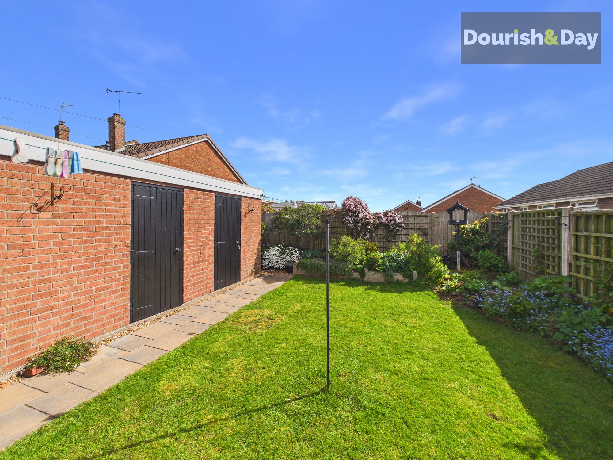 3 bed semi-detached bungalow for sale in Colwich Crescent, Stafford, ST16 - Property Image 15