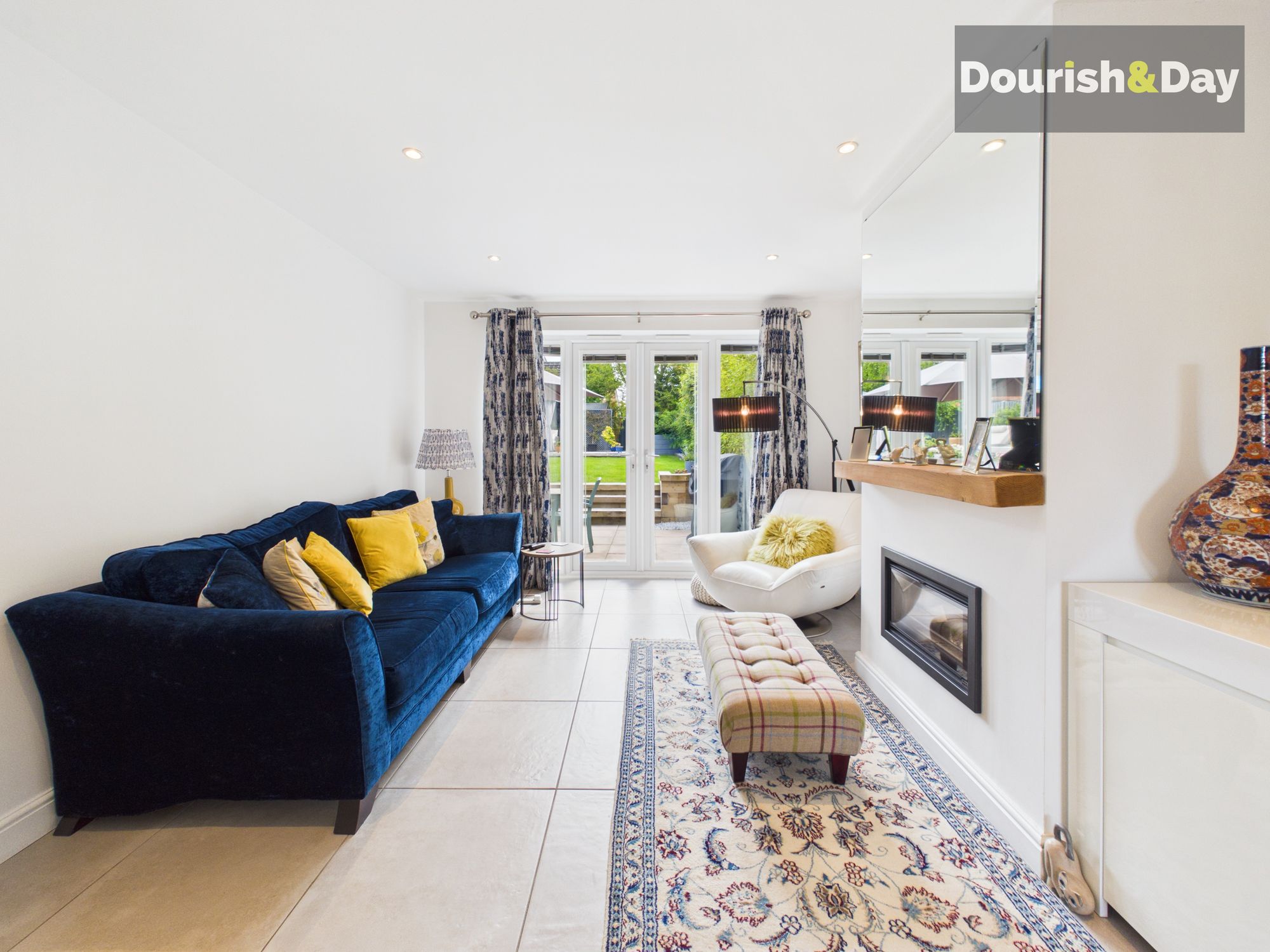 4 bed detached house for sale in Oak Tree Gardens, Coppenhall, ST18 - Property Image 4
