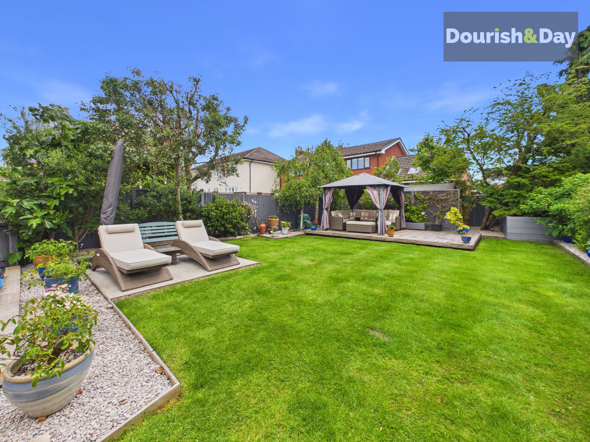 4 bed detached house for sale in Oak Tree Gardens, Coppenhall, ST18 - Property Image 3