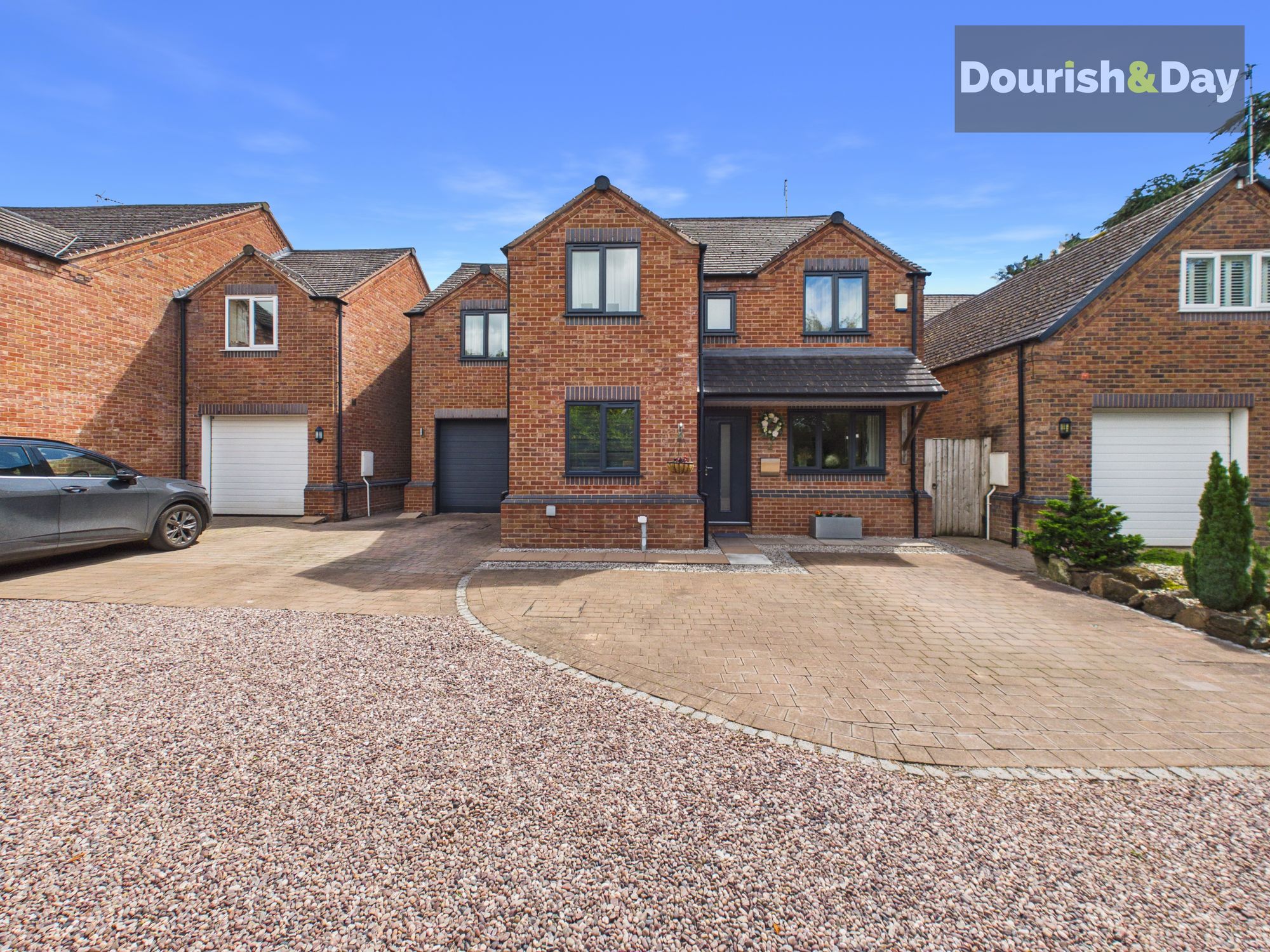 4 bed detached house for sale in Oak Tree Gardens, Coppenhall, ST18 - Property Image 43