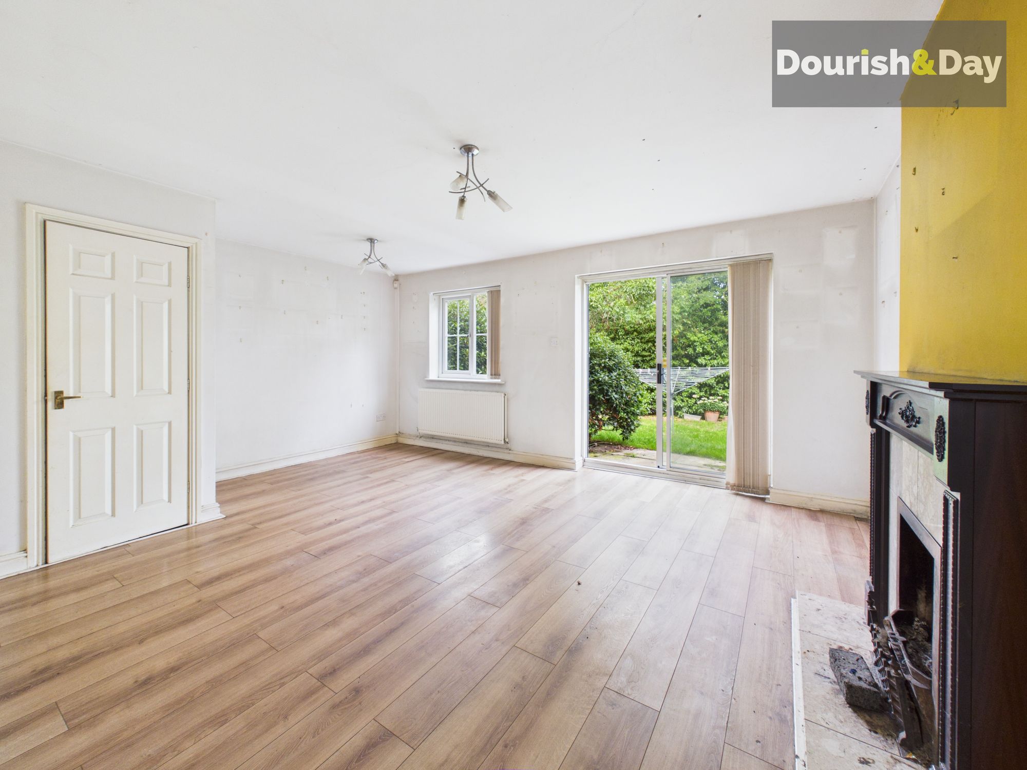 3 bed detached house for sale in Market Place, Hampton, SY14 - Property Image 6