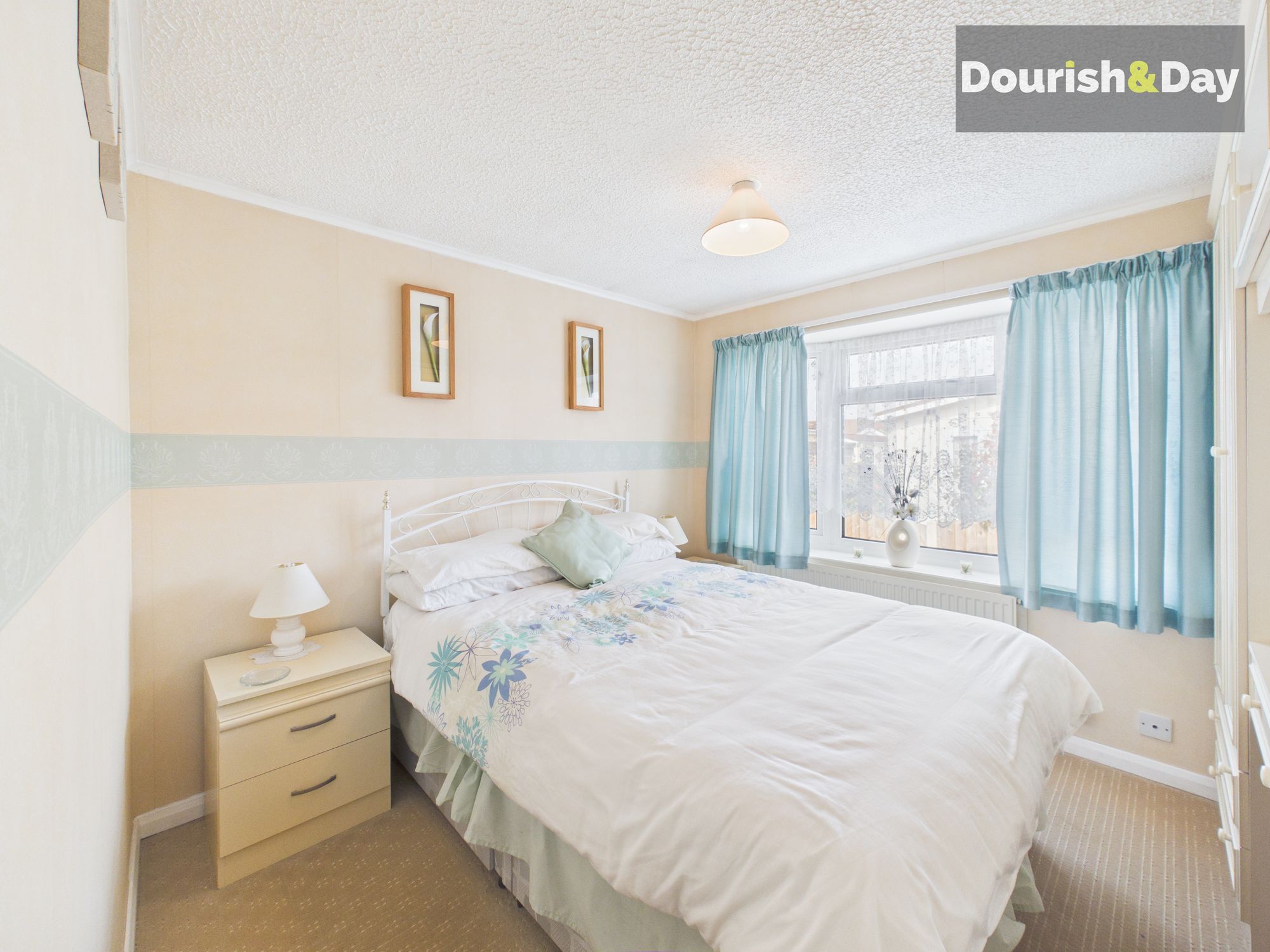 3 bed park home for sale in Lodgefield Park, Stafford, ST17  - Property Image 14