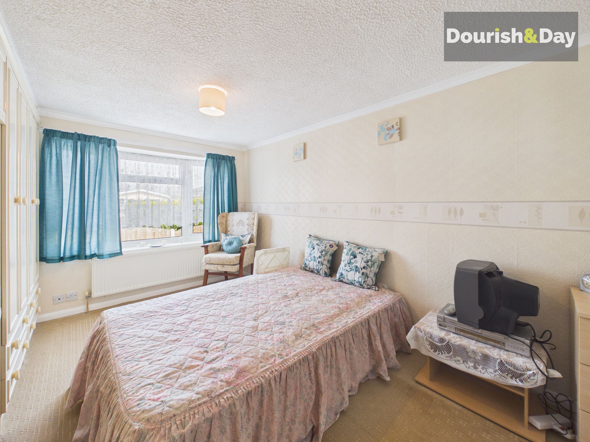 3 bed park home for sale in Lodgefield Park, Stafford, ST17  - Property Image 16
