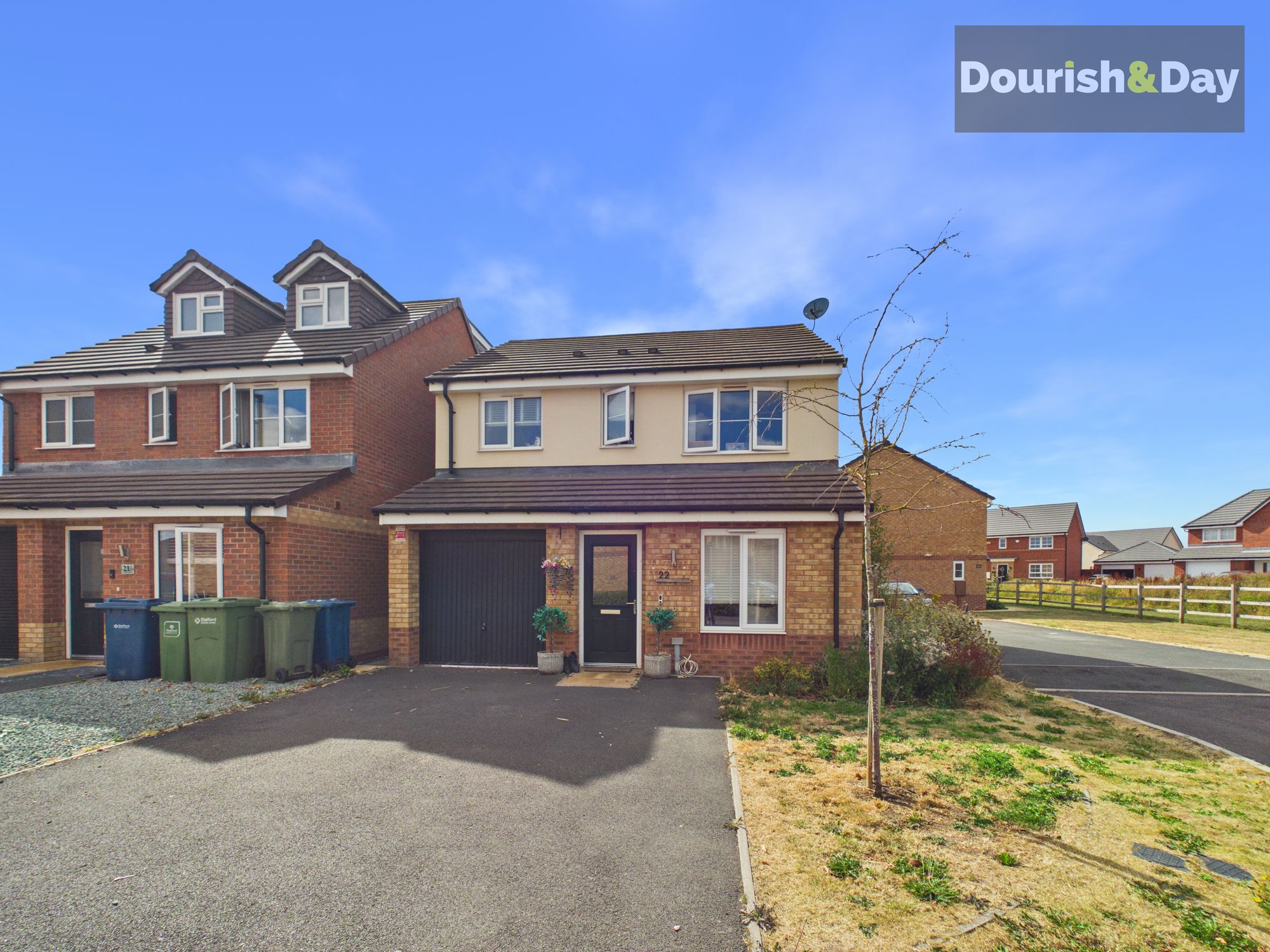 3 bed detached house for sale in Harrow Place, Stafford, ST16  - Property Image 15