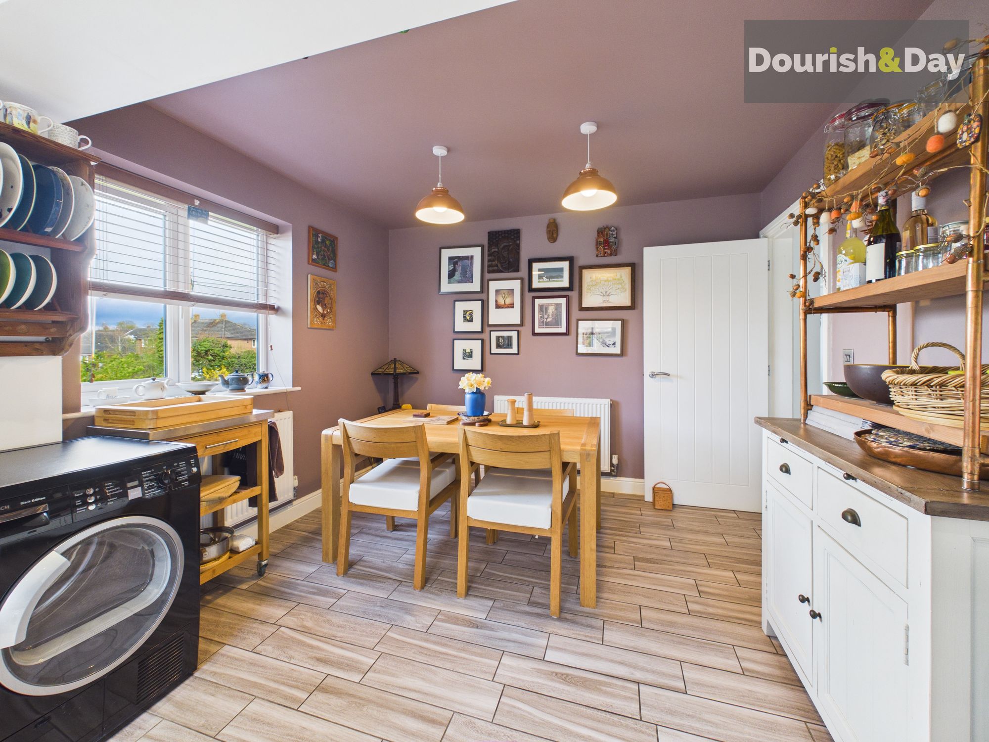 3 bed detached house for sale in Wrexham Road, Whitchurch, SY13 - Property Image 6