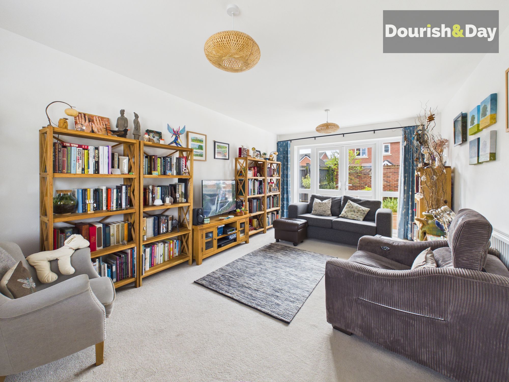 3 bed detached house for sale in Wrexham Road, Whitchurch, SY13 - Property Image 2