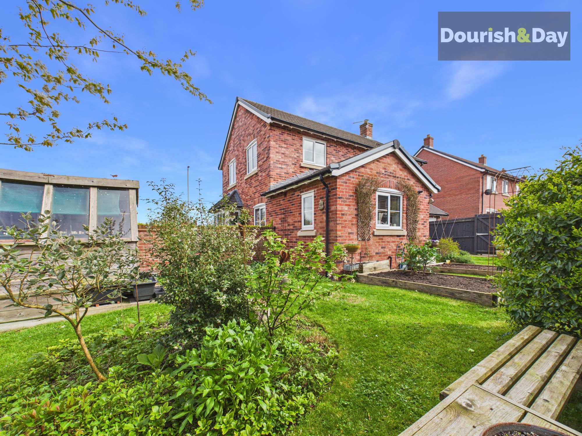 3 bed detached house for sale in Wrexham Road, Whitchurch, SY13 - Property Image 8