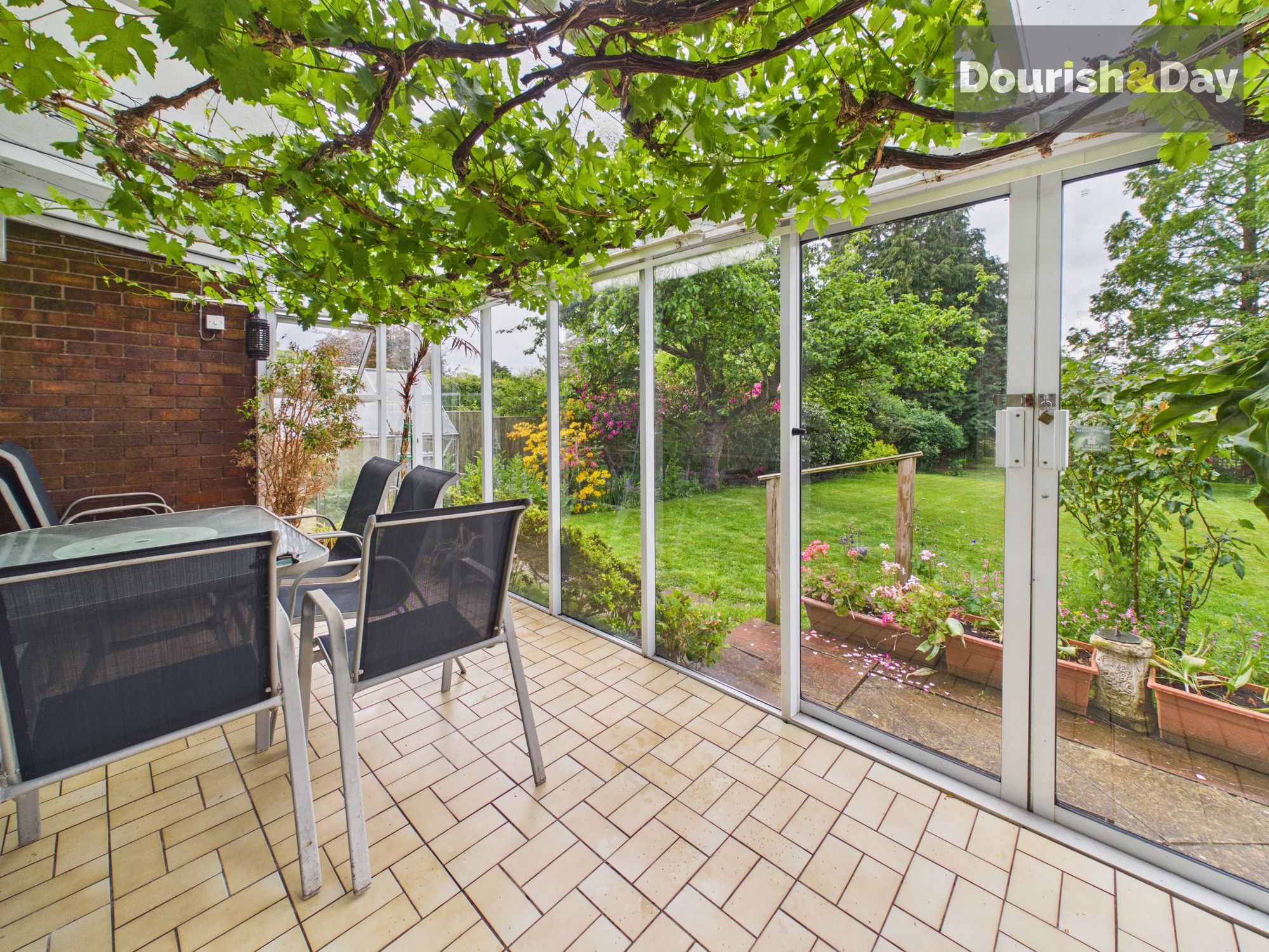 3 bed detached bungalow for sale in Lower Penkridge Road, Acton Trussell, ST17 - Property Image 4