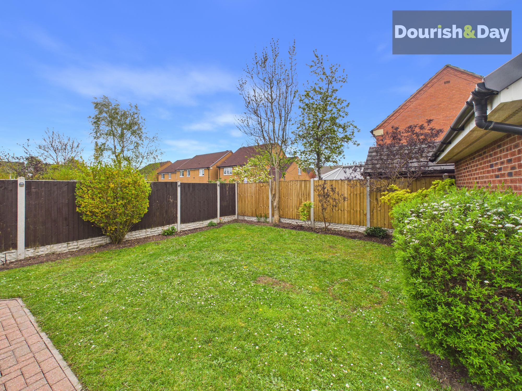 4 bed detached house for sale in Chenet Way, Cannock, WS11 - Property Image 4