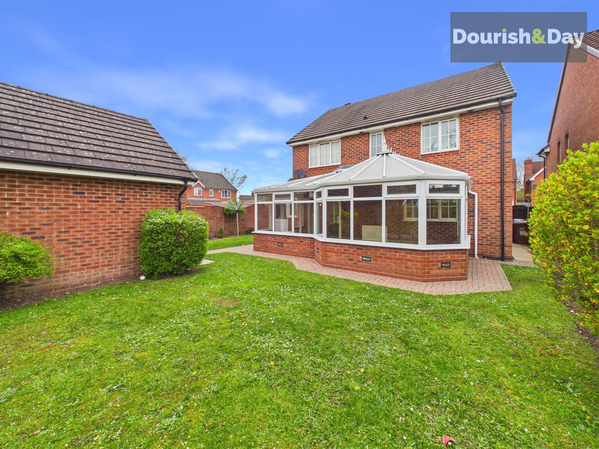 4 bed detached house for sale in Chenet Way, Cannock, WS11 - Property Image 17