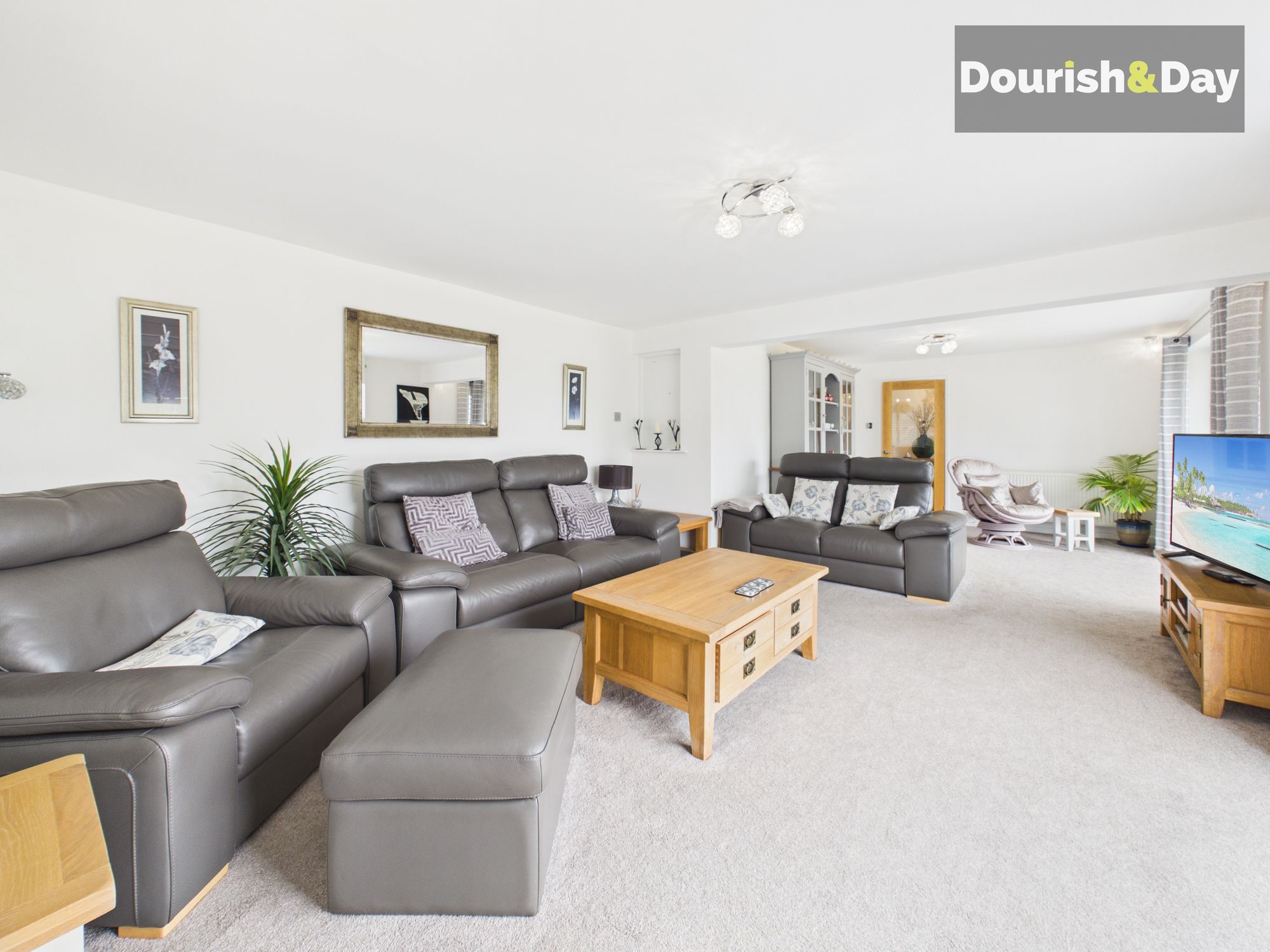 3 bed detached house for sale in Moreton Street, Prees, SY13  - Property Image 3