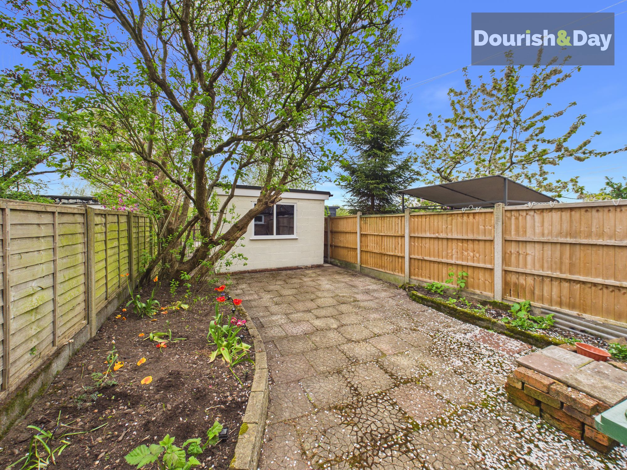 4 bed terraced house for sale in Corporation Street, Stafford, ST16 - Property Image 3