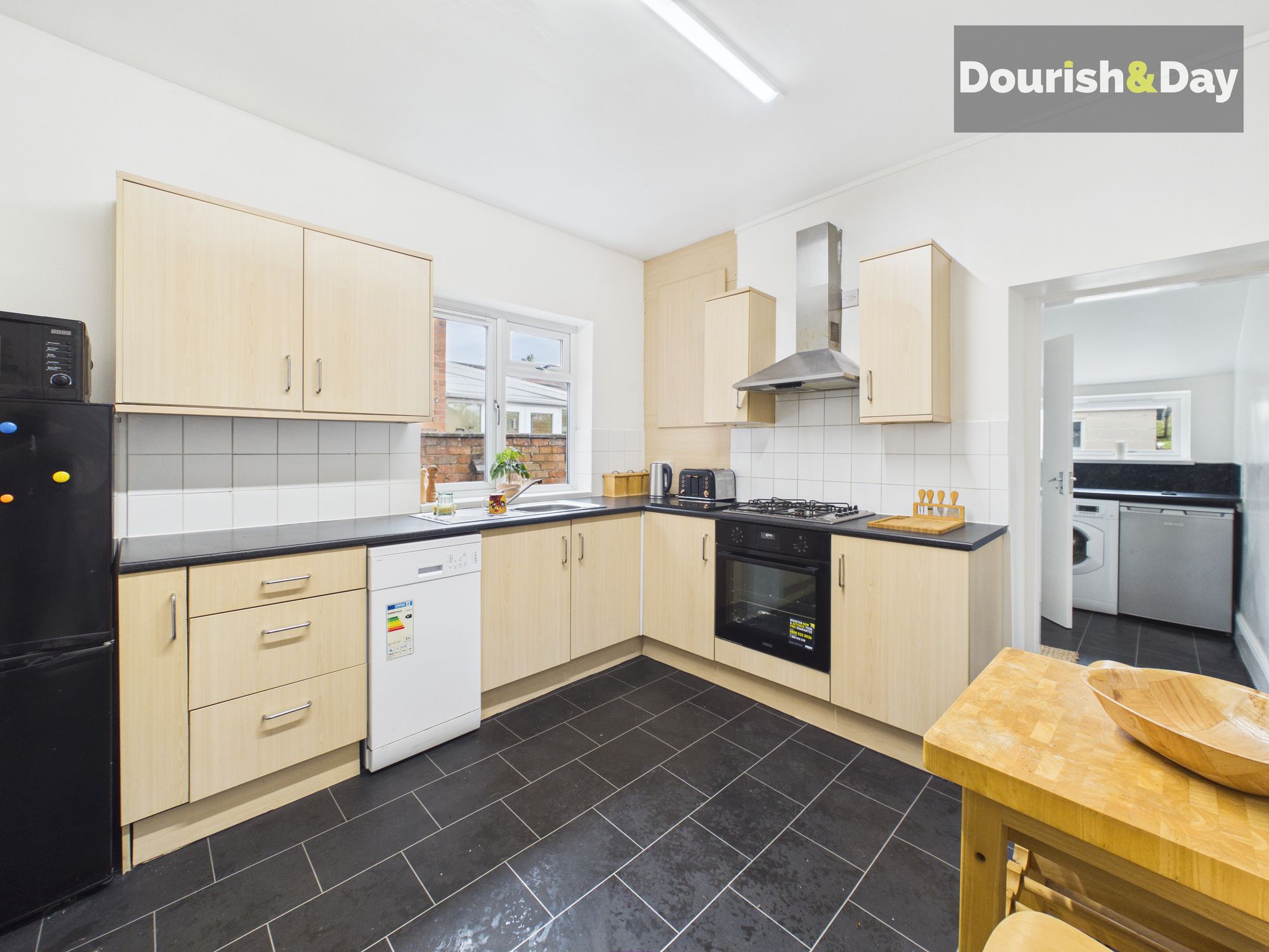 4 bed terraced house for sale in Corporation Street, Stafford, ST16 - Property Image 2