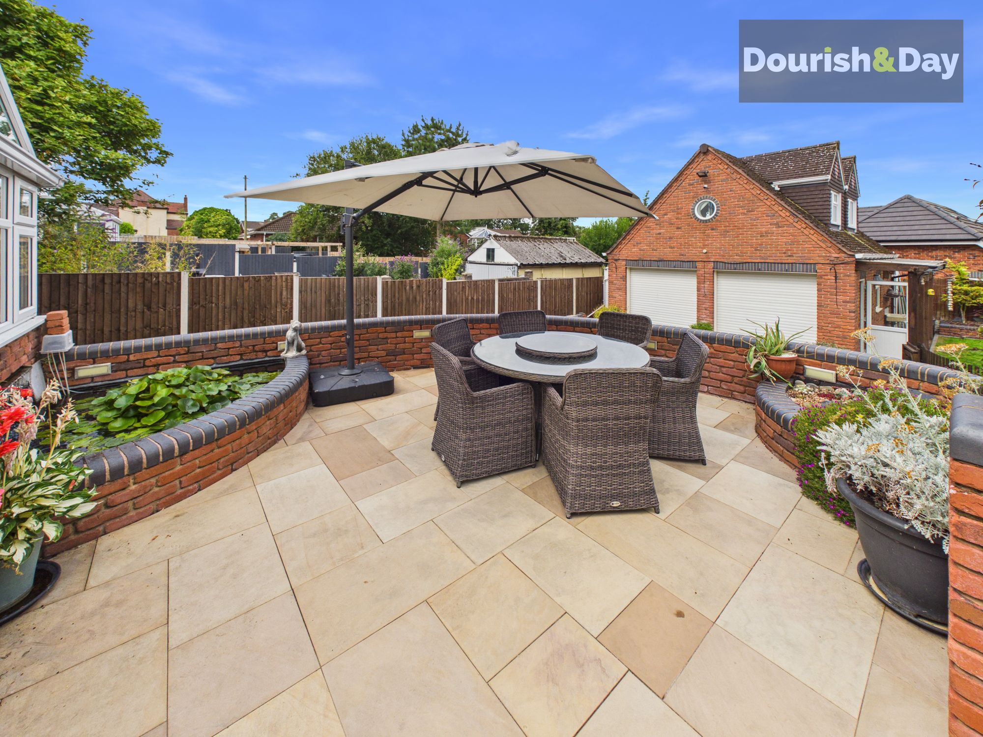 4 bed detached house for sale in Walsall Road, Great Wyrley, WS6  - Property Image 3