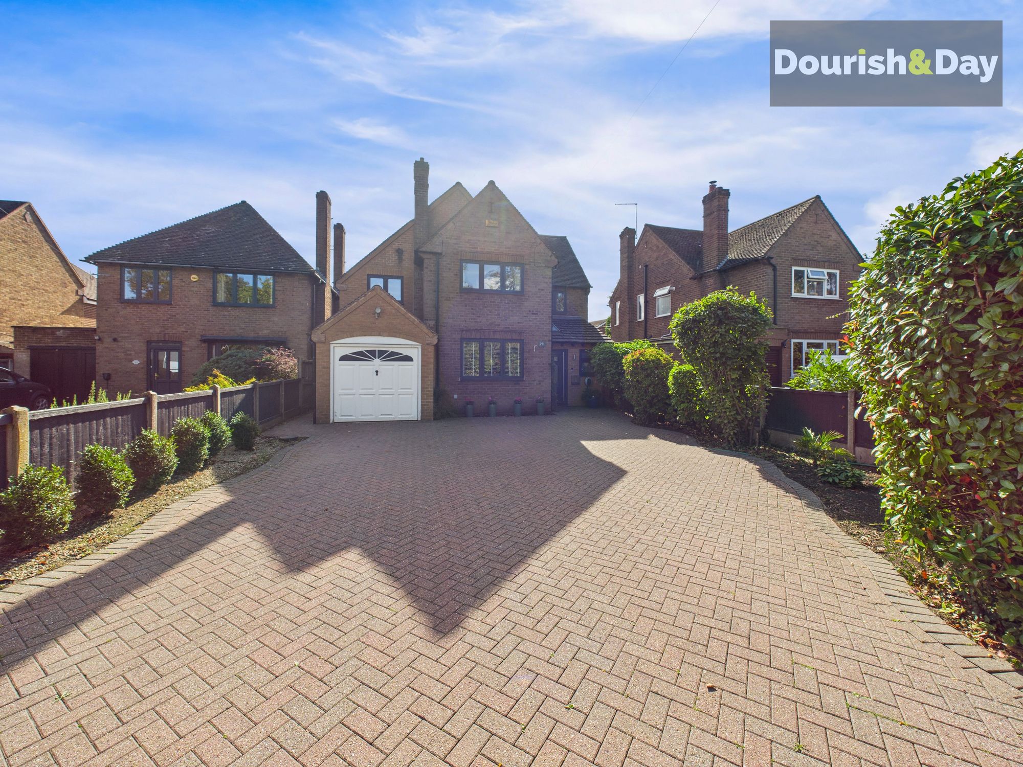 4 bed detached house for sale in Eccleshall Road, Stafford, ST16