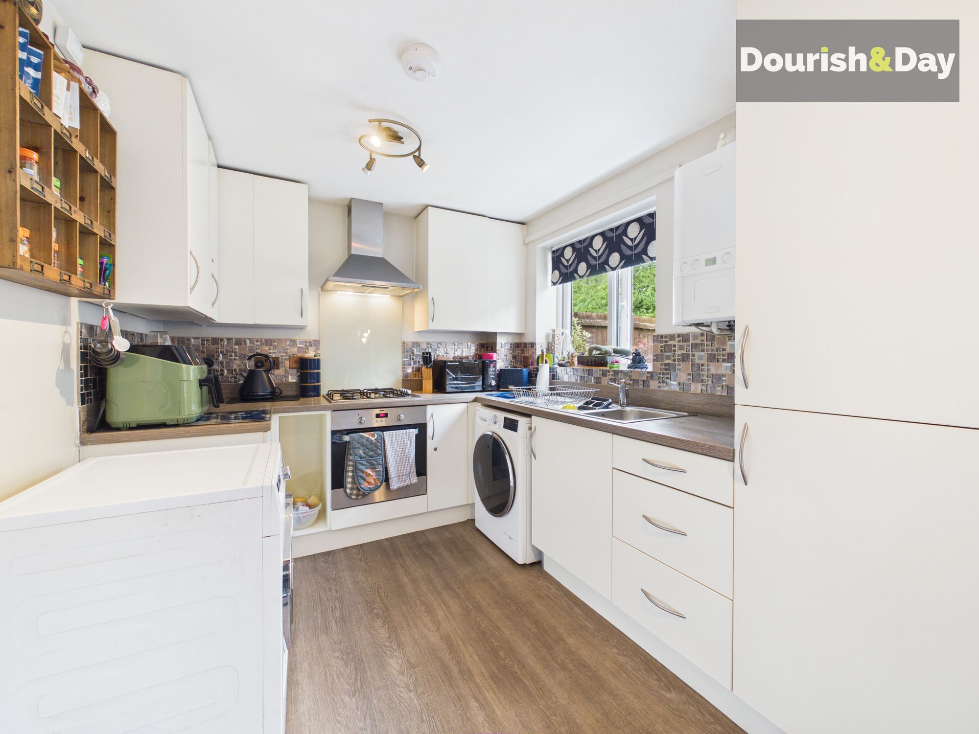 3 bed end of terrace house for sale in Osborne Park, Gnosall, ST20 - Property Image 5