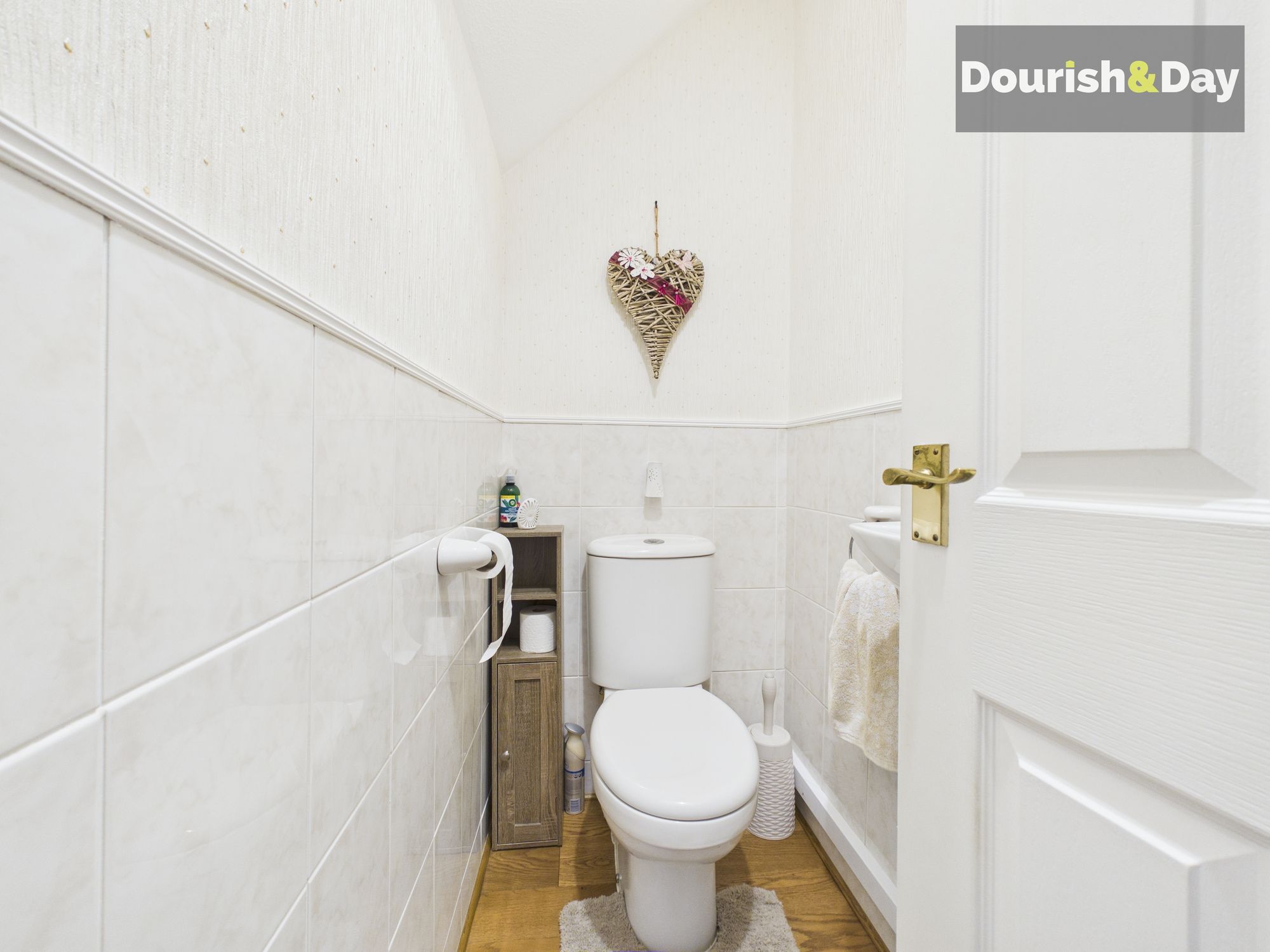 3 bed detached house for sale in Oakley Close, Penkridge, ST19 - Property Image 6
