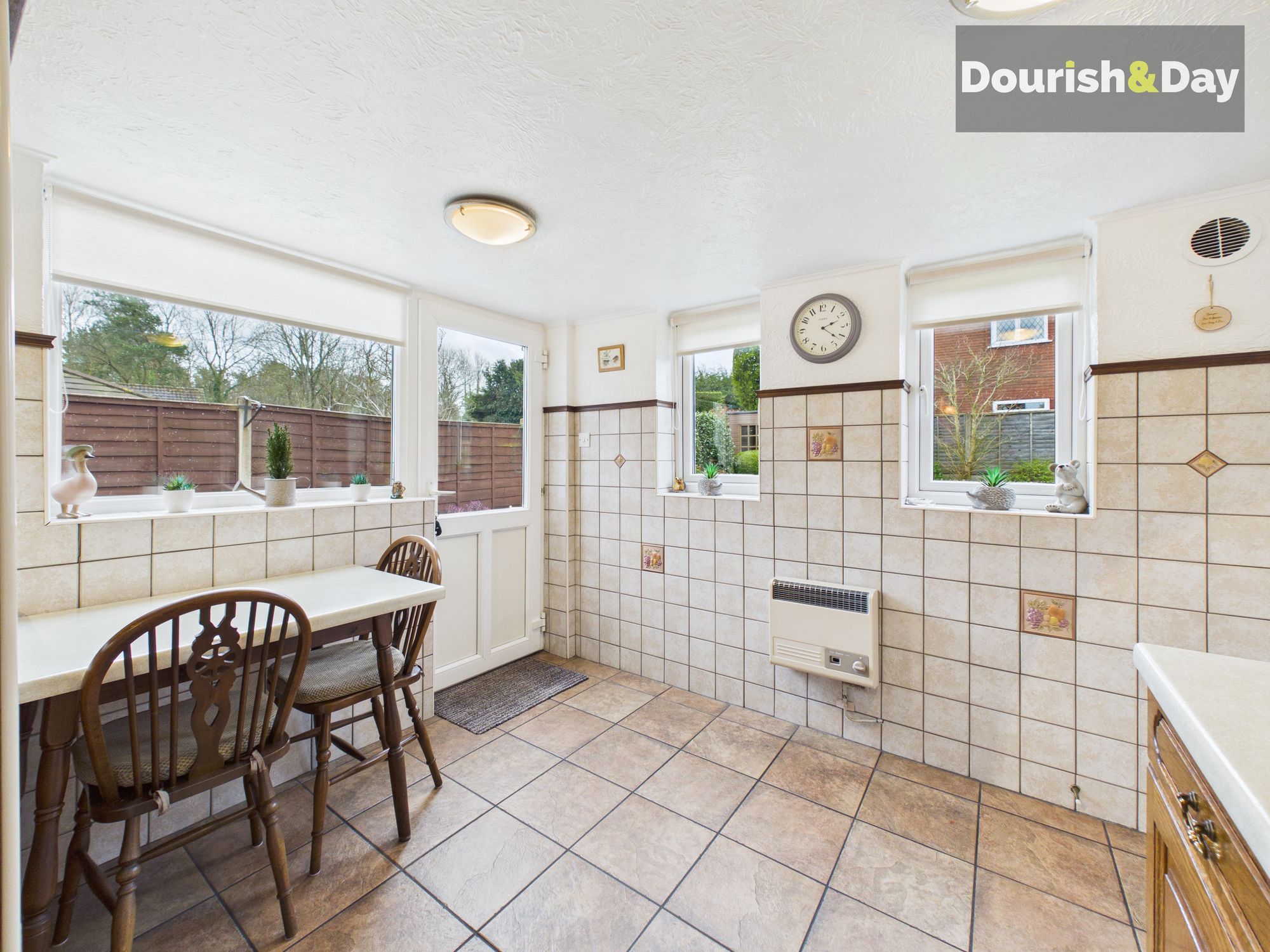 3 bed detached house for sale in Oakley Close, Penkridge, ST19 - Property Image 16