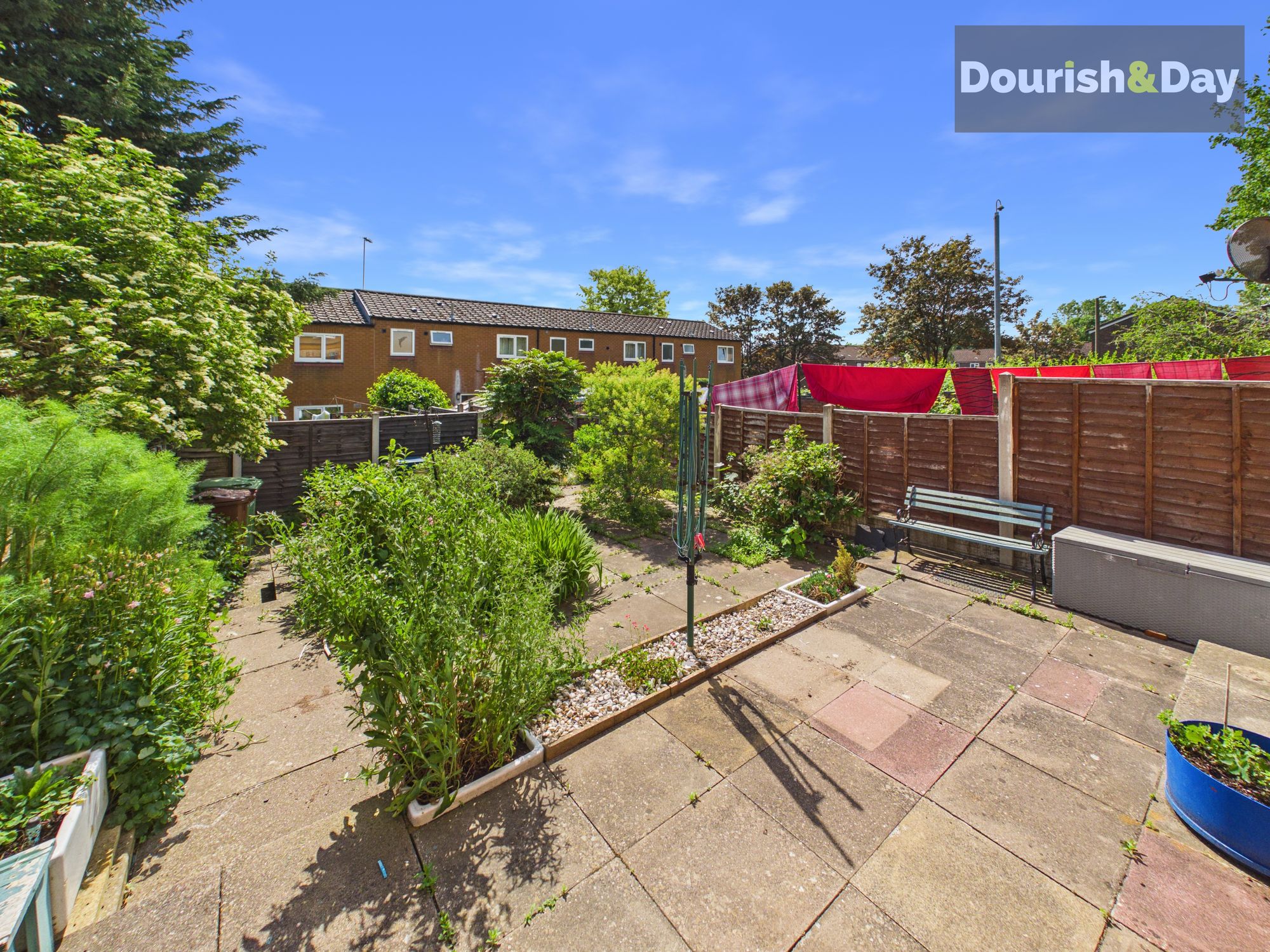 3 bed mid-terraced house for sale in Shaw Gardens, Stafford, ST17 - Property Image 16