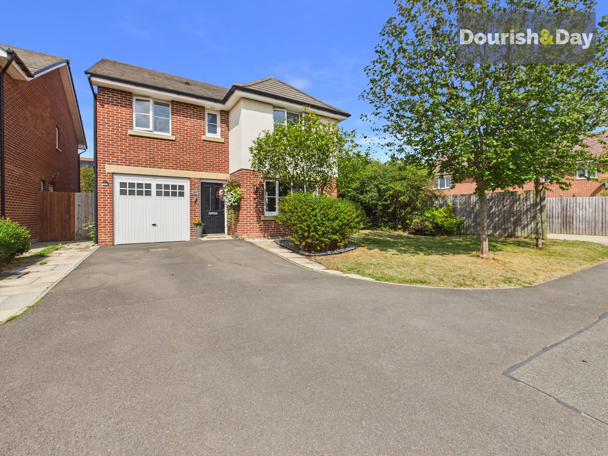 4 bed detached house for sale in Hughes Lane, Malpas, SY14 - Property Image 1