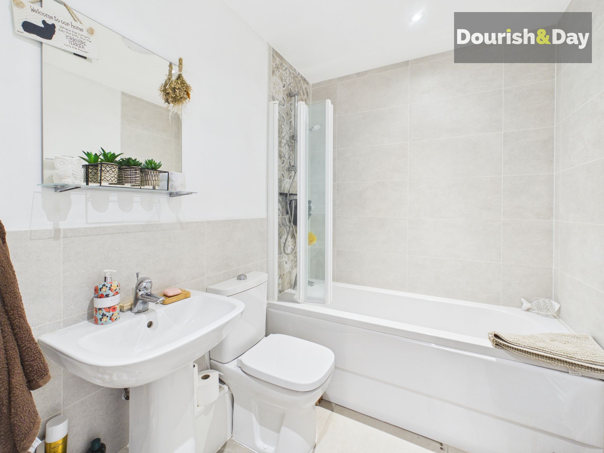 2 bed flat for sale in St. Georges Parkway, Stafford, ST16 - Property Image 11