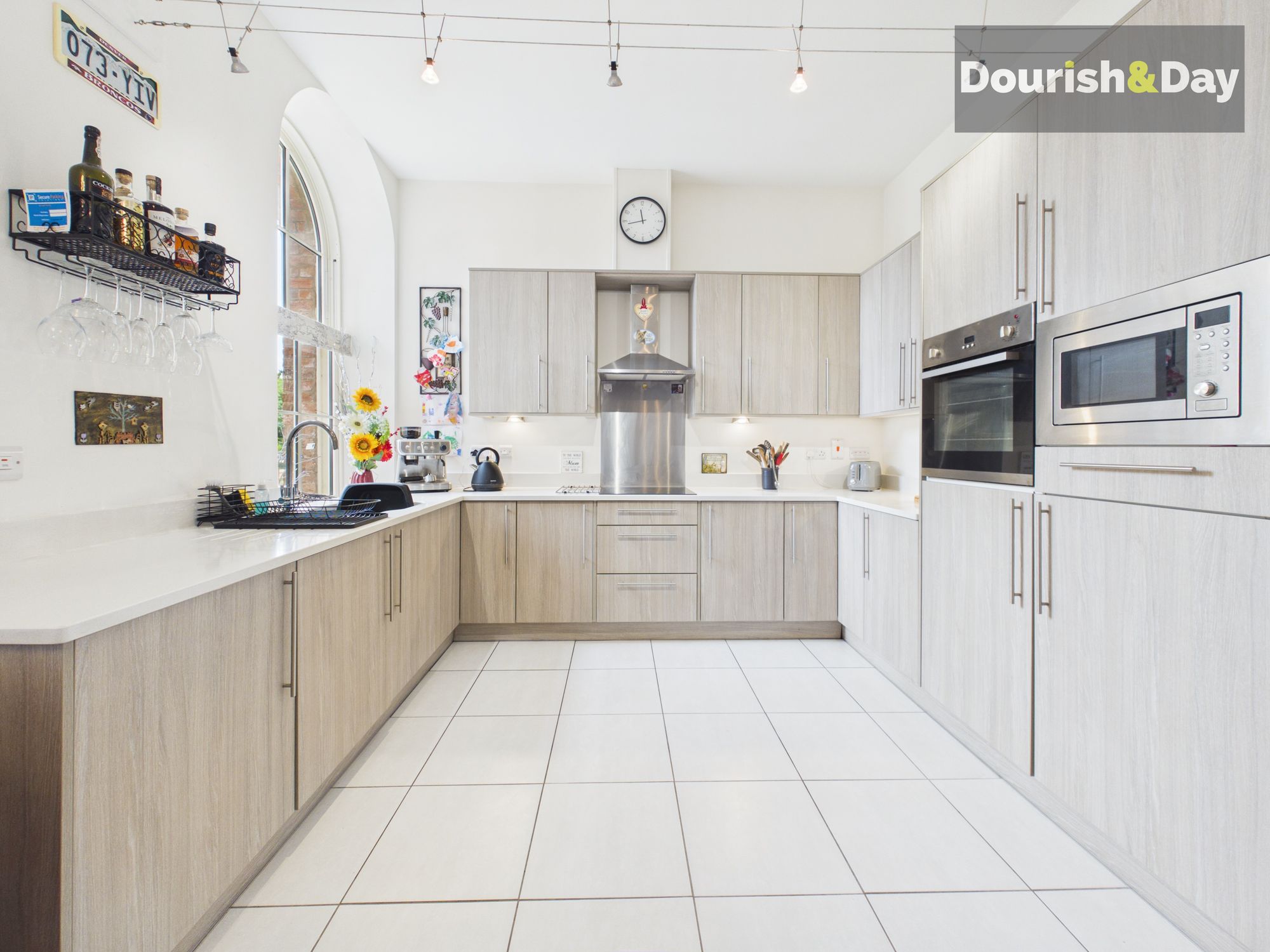 2 bed flat for sale in St. Georges Parkway, Stafford, ST16 - Property Image 9