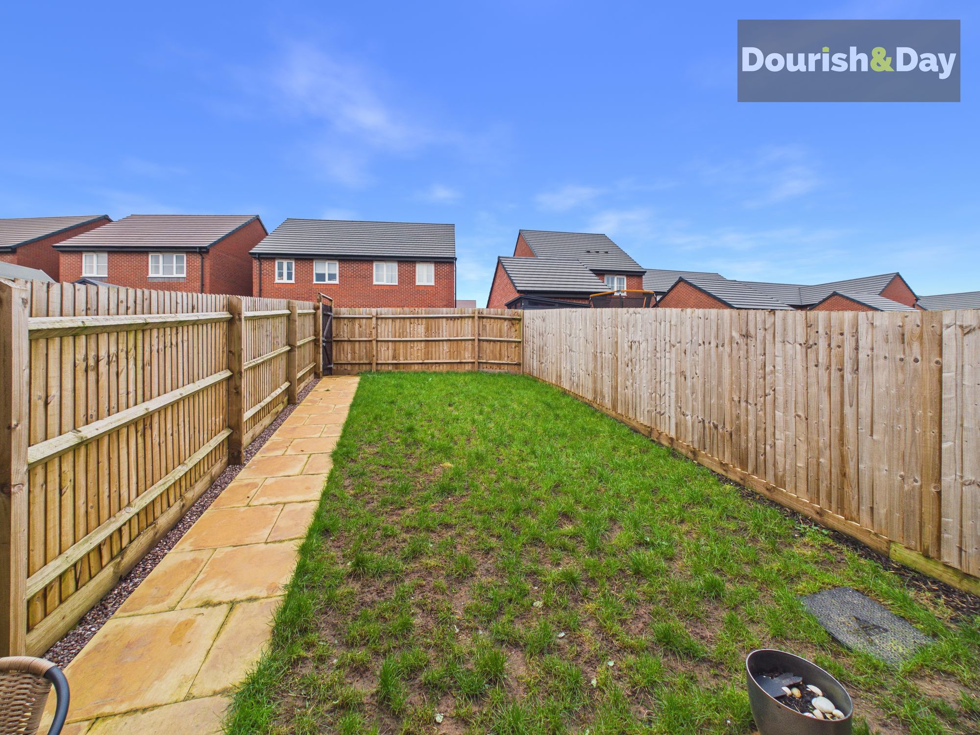 2 bed semi-detached house for sale in Orford Gardens, Stafford, ST16 - Property Image 4