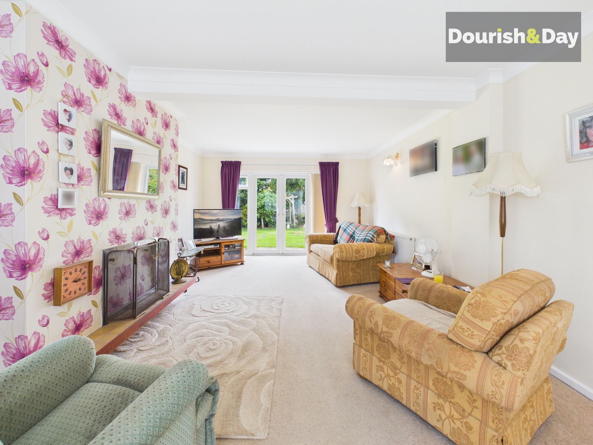 4 bed detached house for sale in Glebe Lane, Gnosall, ST20 - Property Image 2