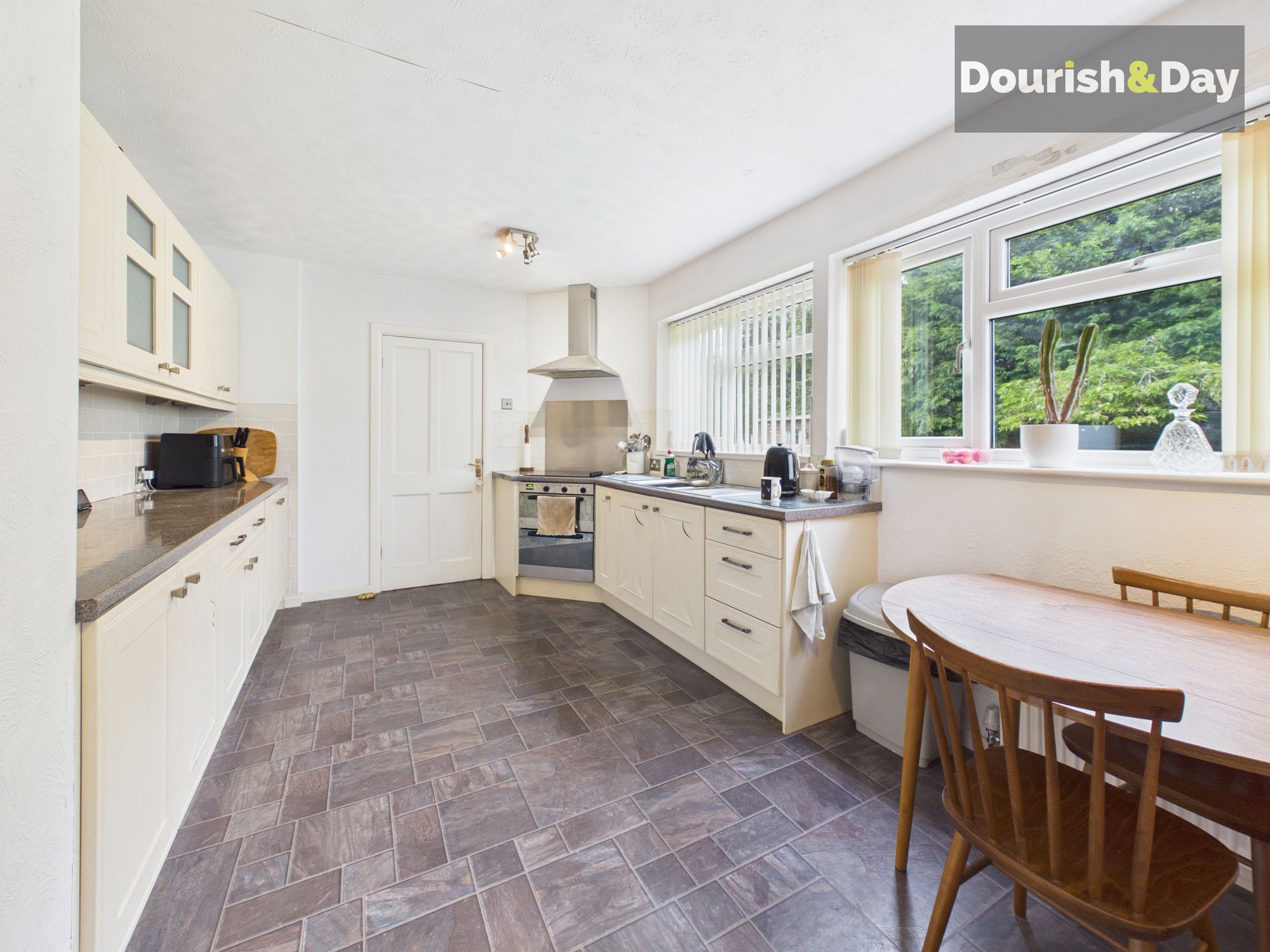 4 bed detached house for sale in Glebe Lane, Gnosall, ST20 - Property Image 9